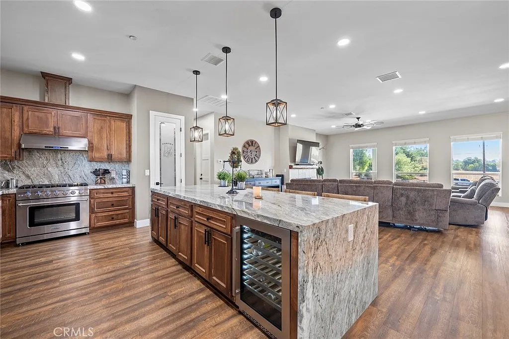 Cherry Valley, California, 92223, United States, 4 Bedrooms Bedrooms, ,3 BathroomsBathrooms,Residential,For Sale,1983713