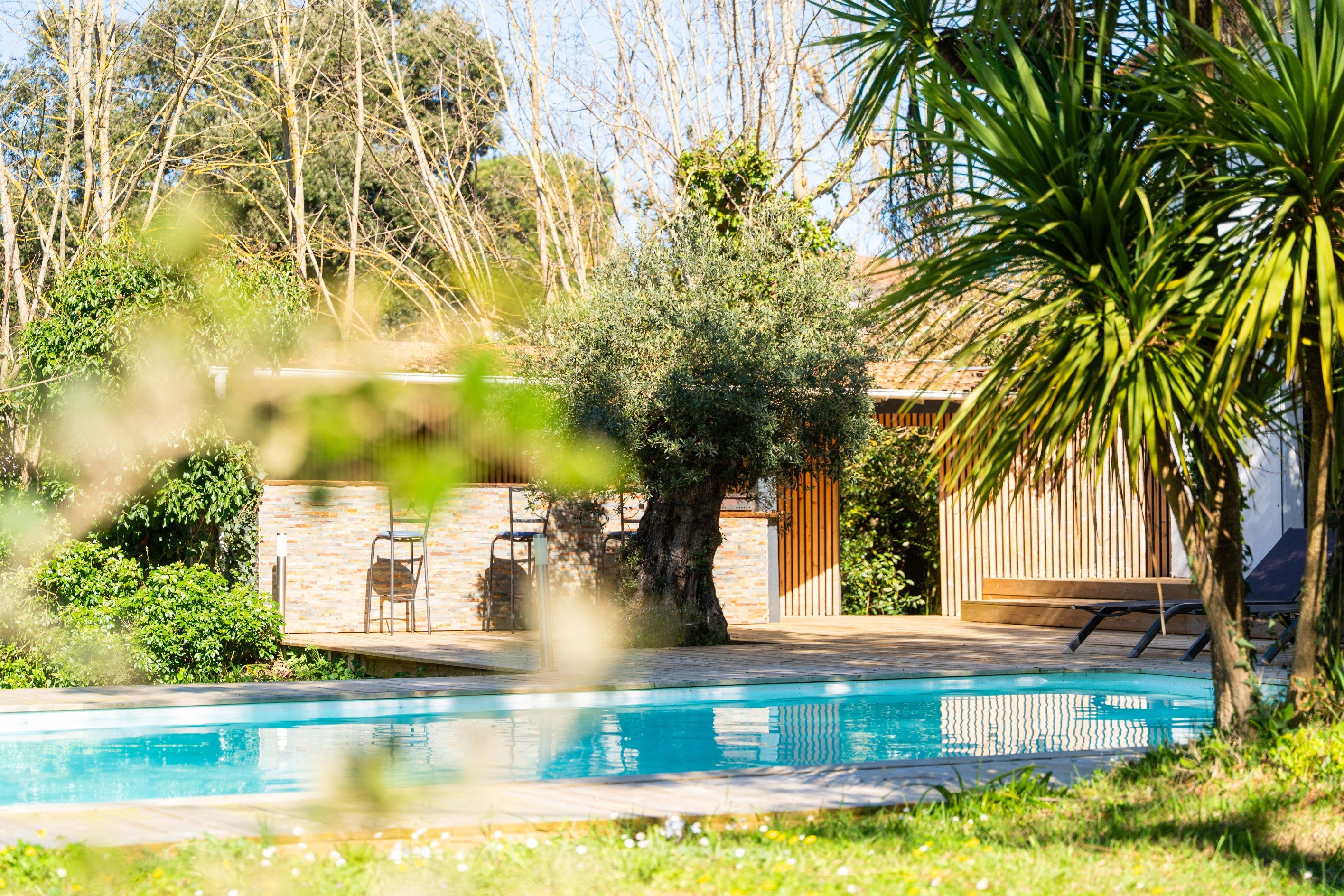  FACING THE OCEAN, AN EXCEPTIONAL ADDRESS IN SAINT PALAIS SUR MER - 物件實景