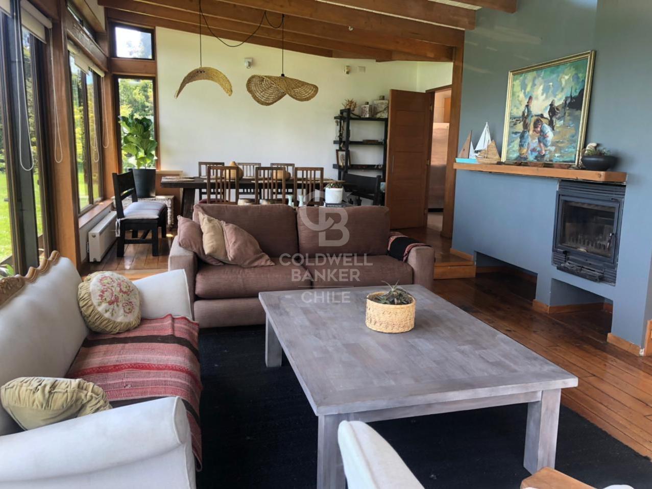 Puerto Varas, Chile, 5 Bedrooms Bedrooms, ,5 BathroomsBathrooms,Residential,For Sale,1850183