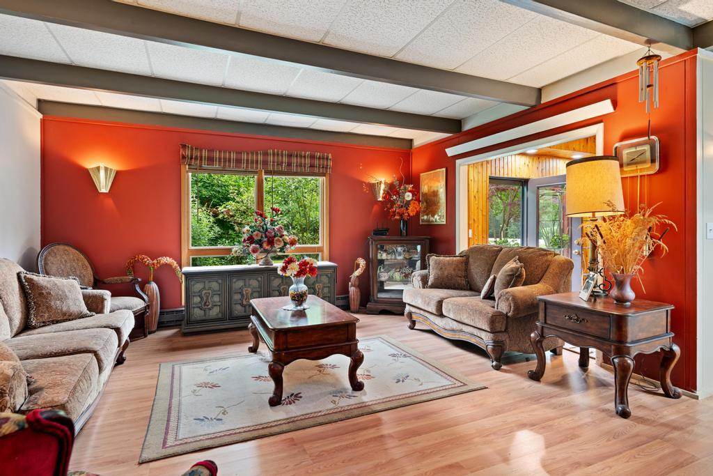 Charlevoix, Michigan, 49720, United States, 3 Bedrooms Bedrooms, ,2 BathroomsBathrooms,Residential,For Sale,1908367