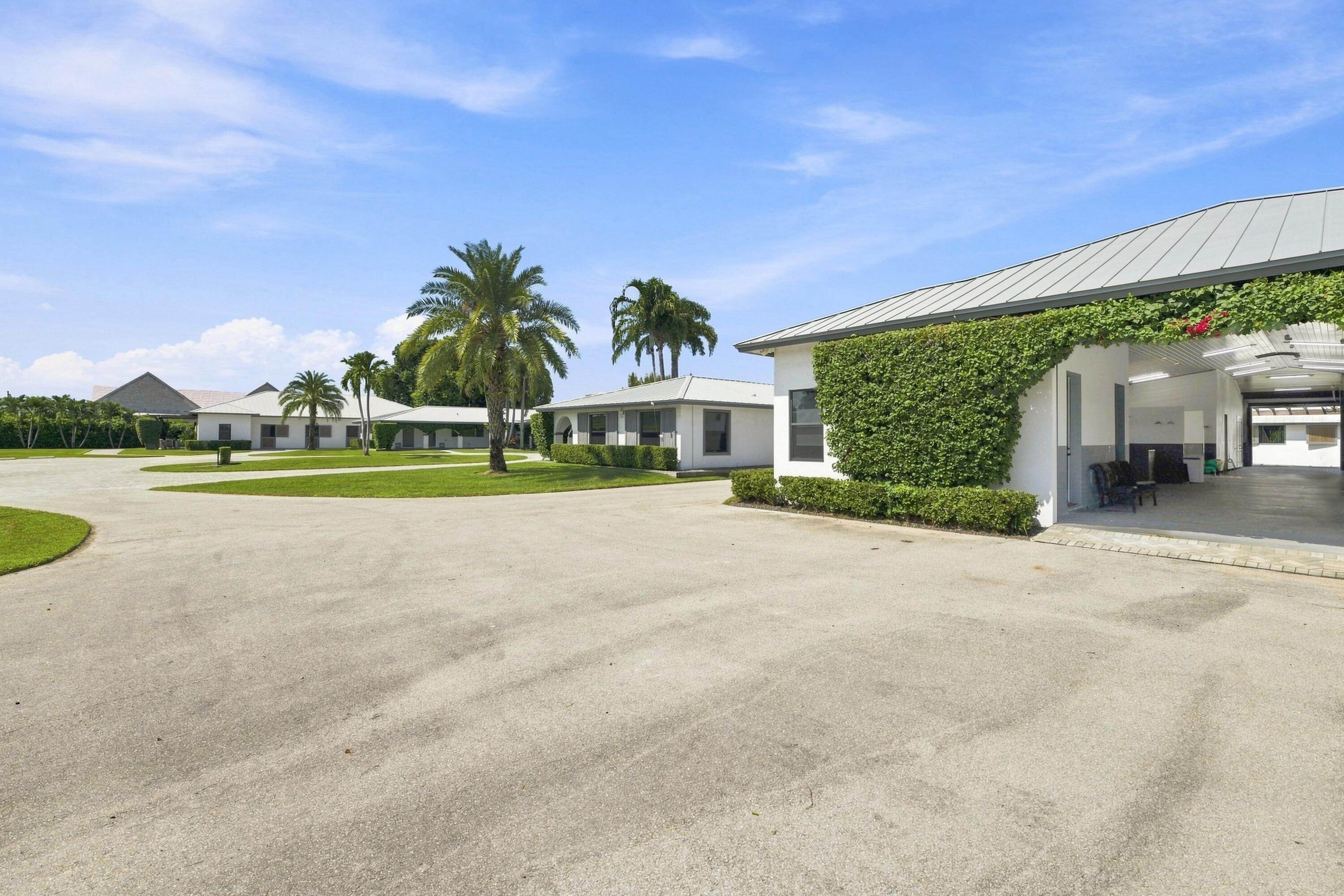  13155 Southfields Road - 物件實景