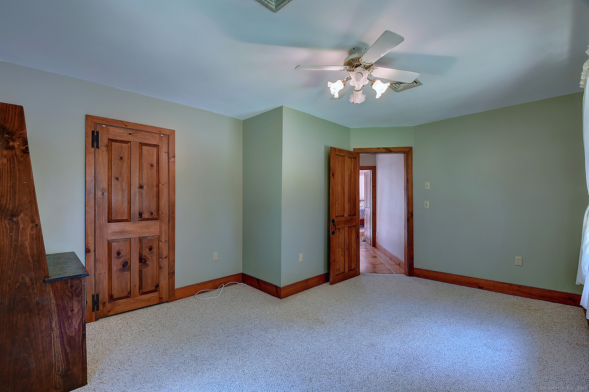 Brooklyn, Connecticut, 06234, United States, 4 Bedrooms Bedrooms, ,3 BathroomsBathrooms,Residential,For Sale,1901504