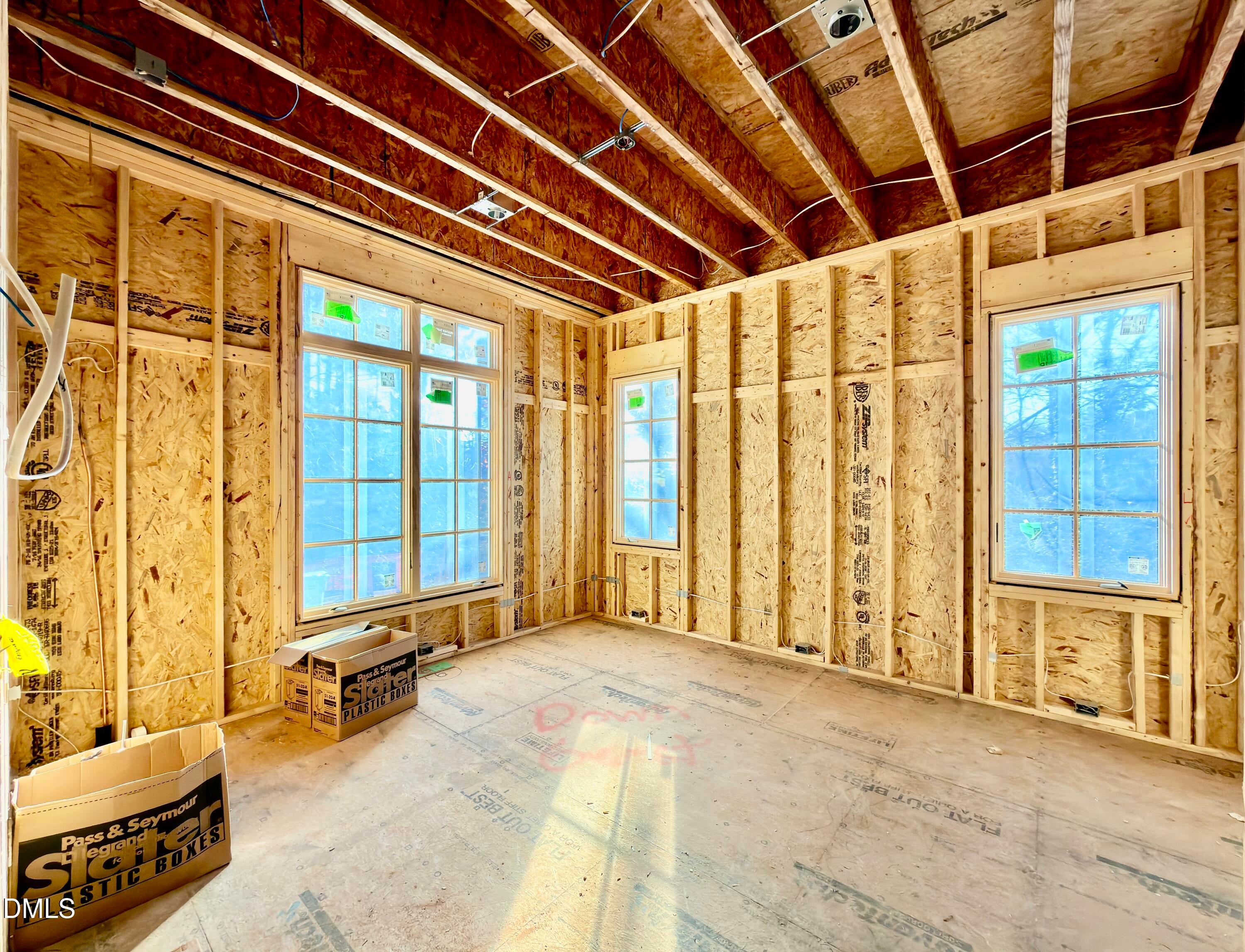 Raleigh, North Carolina, 27609, United States, 5 Bedrooms Bedrooms, ,7 BathroomsBathrooms,Residential,For Sale,1997478