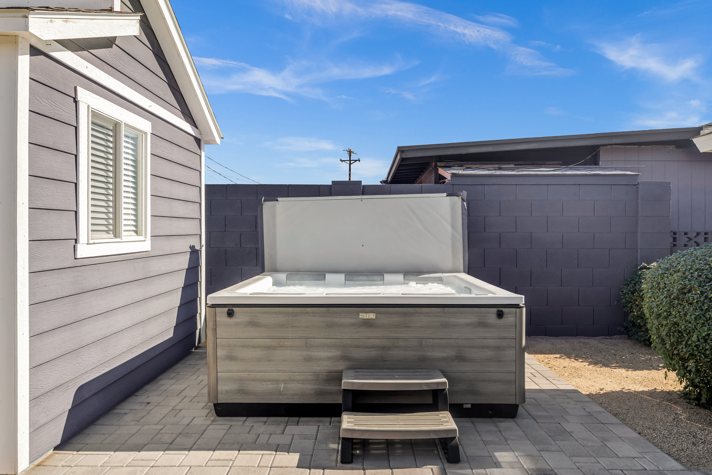 Phoenix, Arizona, 85016, United States, 4 Bedrooms Bedrooms, ,3 BathroomsBathrooms,Residential,For Sale,2013793