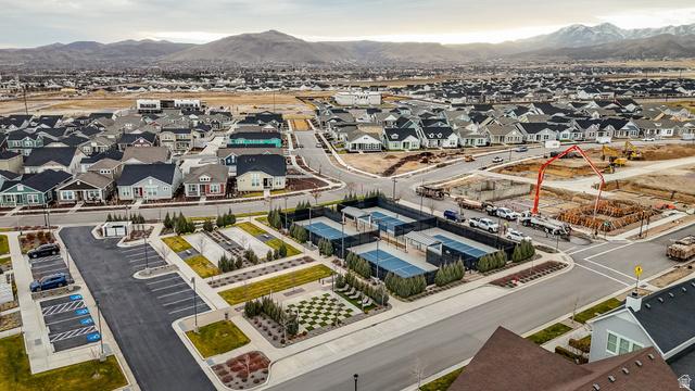 South Jordan, Utah, 84009, United States, 3 Bedrooms Bedrooms, ,3 BathroomsBathrooms,Residential,For Sale,2005216