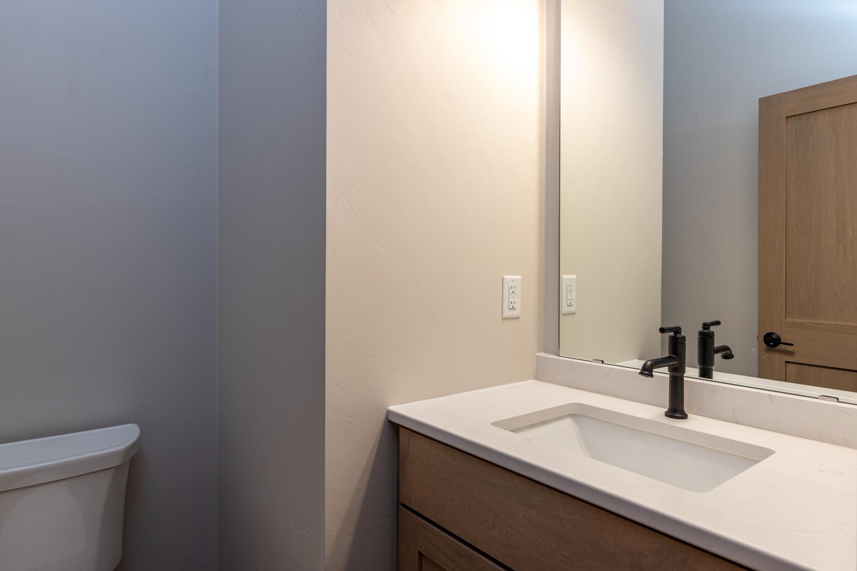 Kimberly, Wisconsin, 54136, United States, 4 Bedrooms Bedrooms, ,3 BathroomsBathrooms,Residential,For Sale,1980690