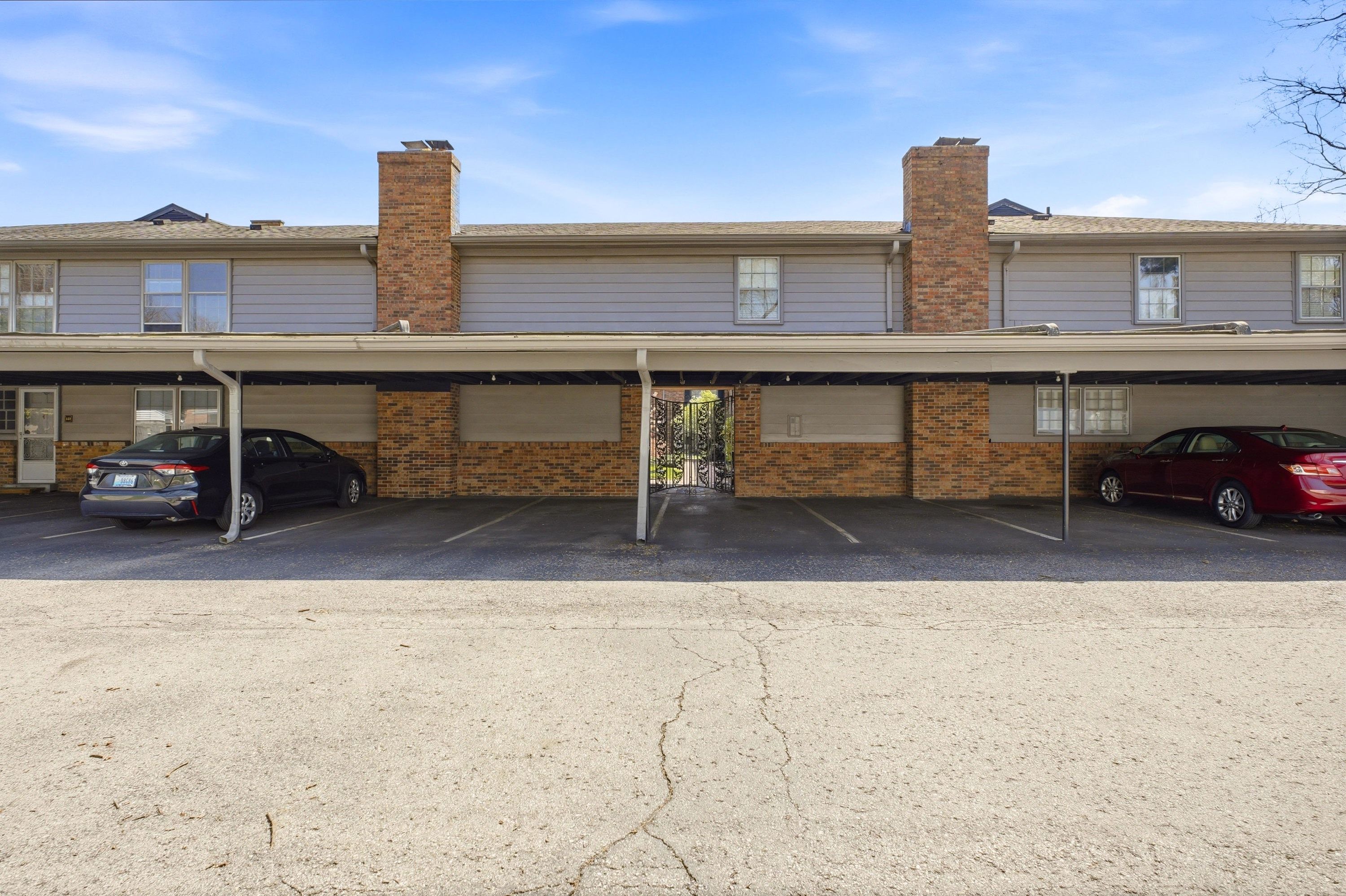  3811 Washington Square 2G, Louisville, KY 40207 - 物件實景