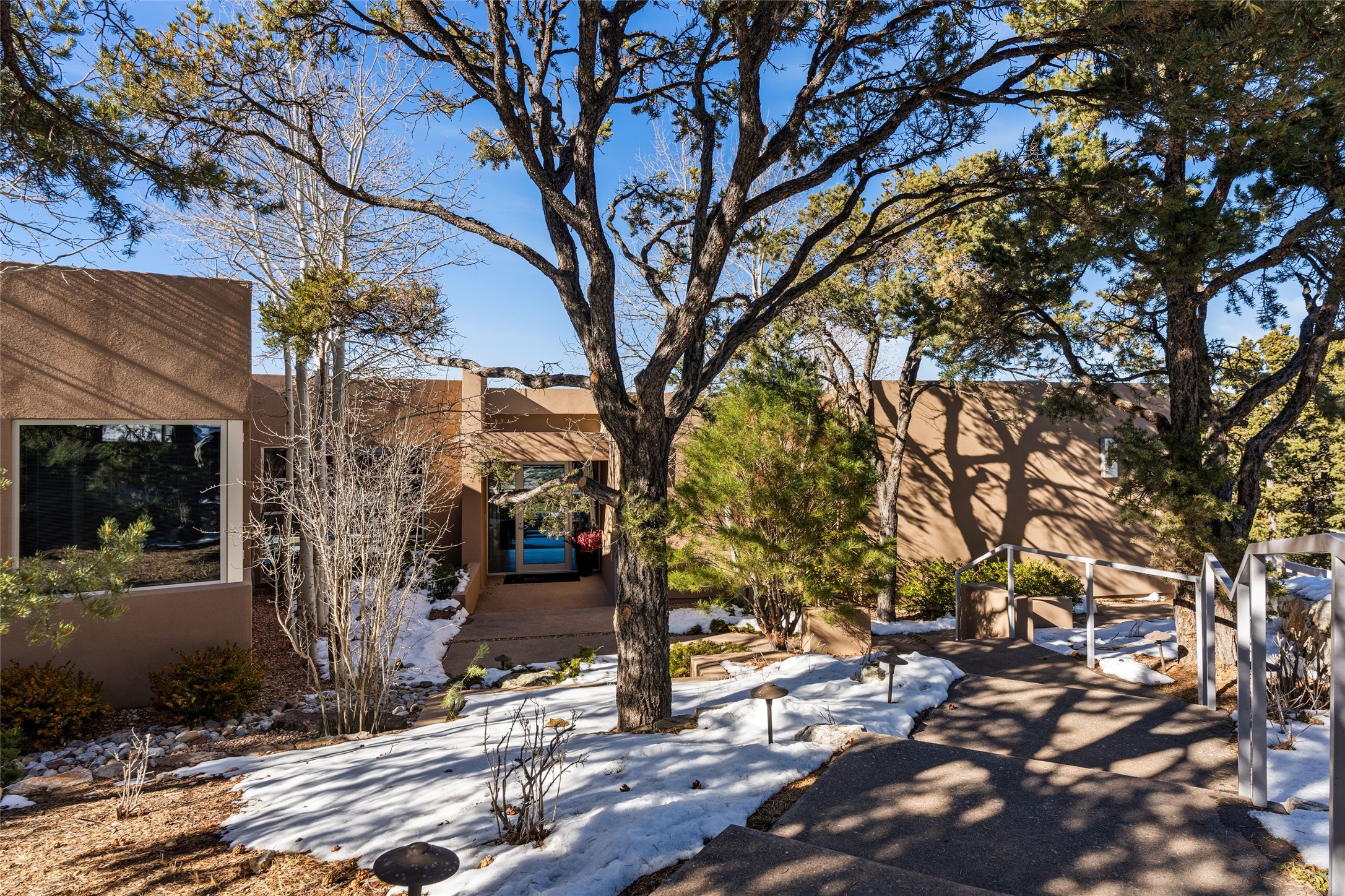  1135 S Summit Drive - 物件實景