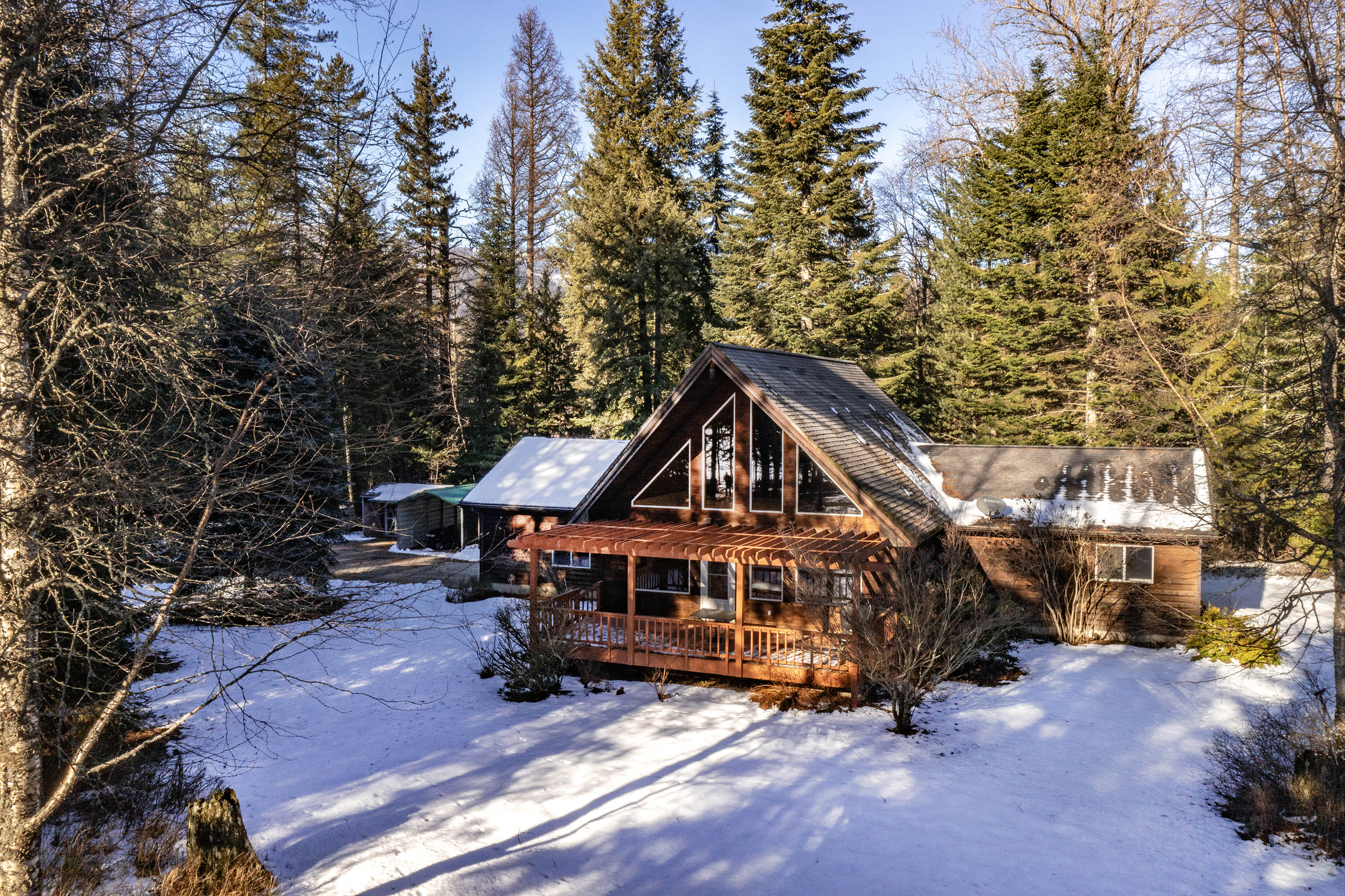 Sandpoint, Idaho, 83864, United States, 3 Bedrooms Bedrooms, ,2 BathroomsBathrooms,Residential,For Sale,2012104