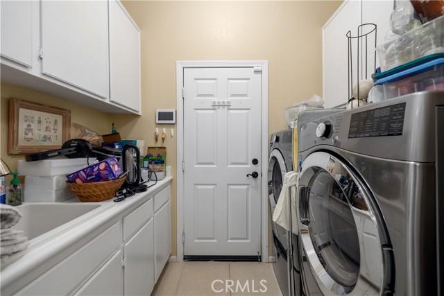 Menifee, California, 92584, United States, 2 Bedrooms Bedrooms, ,3 BathroomsBathrooms,Residential,For Sale,1995540