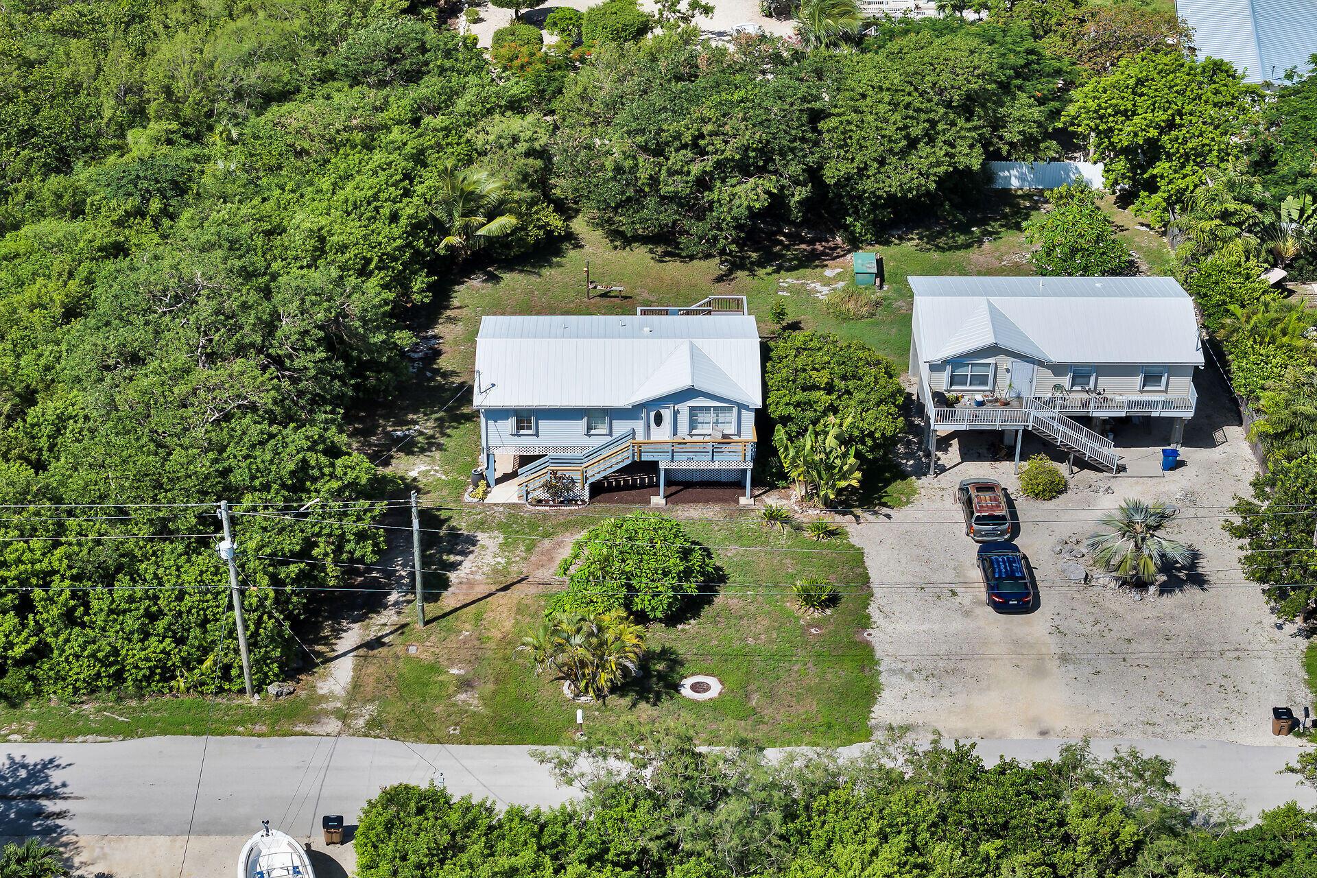 Marathon, Florida, 33050, United States, 3 Bedrooms Bedrooms, ,1 BathroomBathrooms,Residential,For Sale,1941716