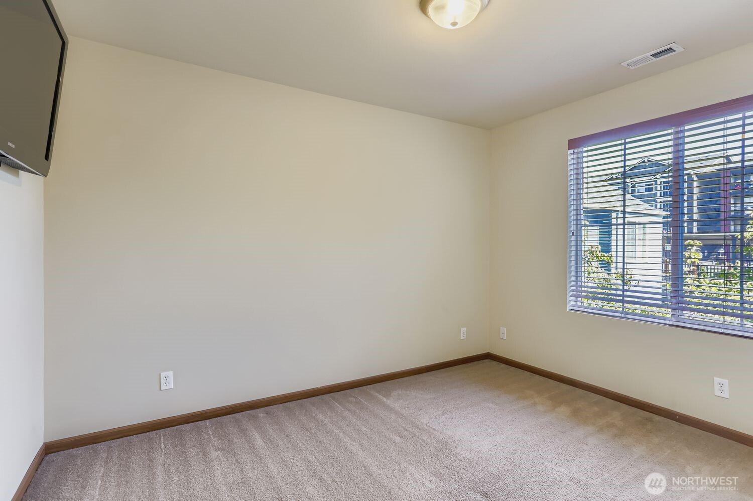 ISSAQUAH, Washington, 98029, United States, 4 Bedrooms Bedrooms, ,2 BathroomsBathrooms,Residential,For Sale,1951162