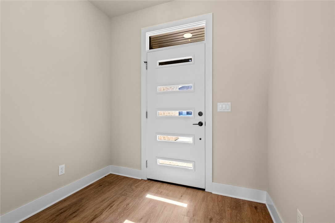 Centerton, Arkansas, 72719, United States, 4 Bedrooms Bedrooms, ,3 BathroomsBathrooms,Residential,For Sale,1890253