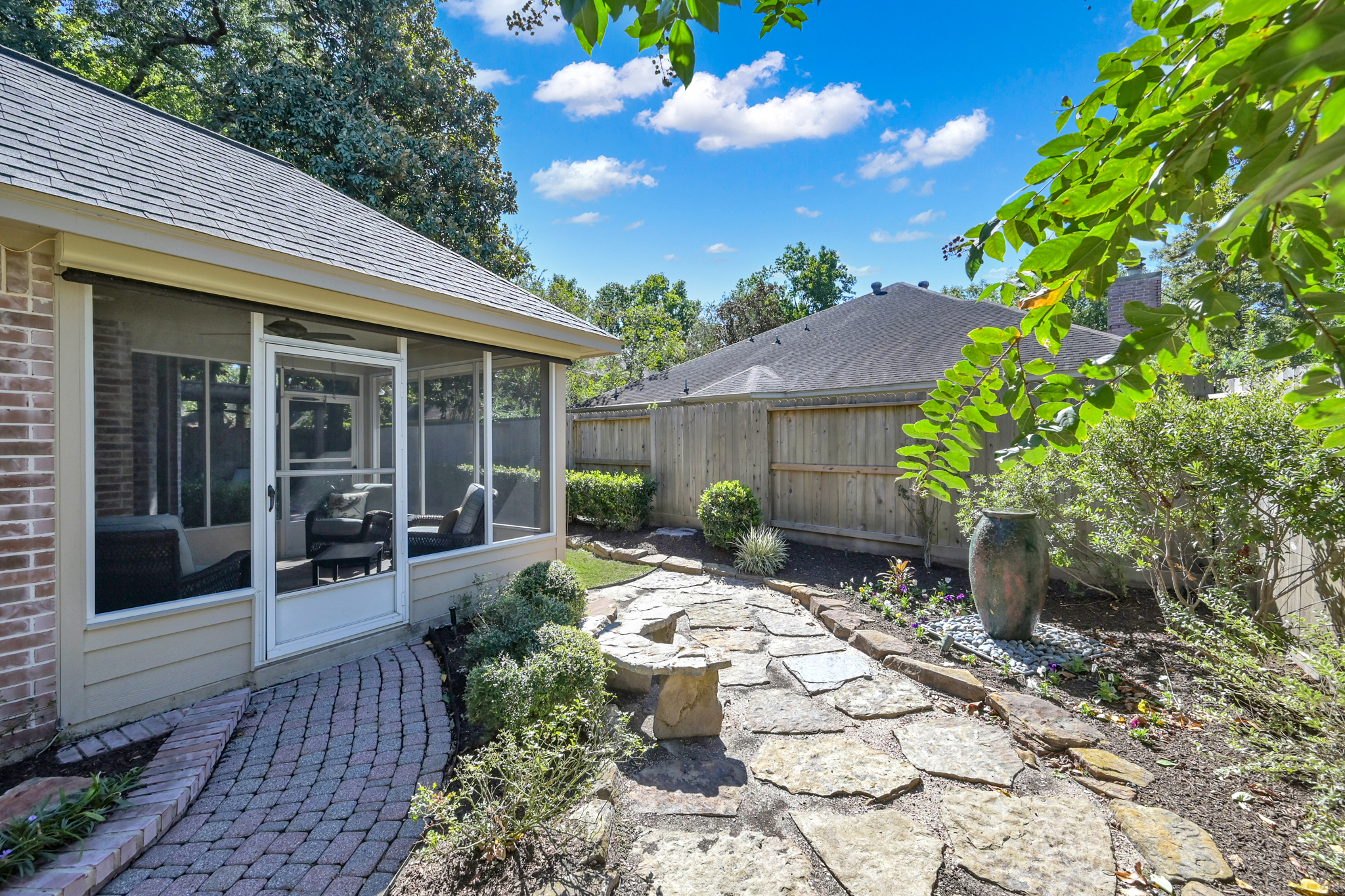 The Woodlands, Texas, 77381, United States, 3 Bedrooms Bedrooms, ,3 BathroomsBathrooms,Residential,For Sale,1987083