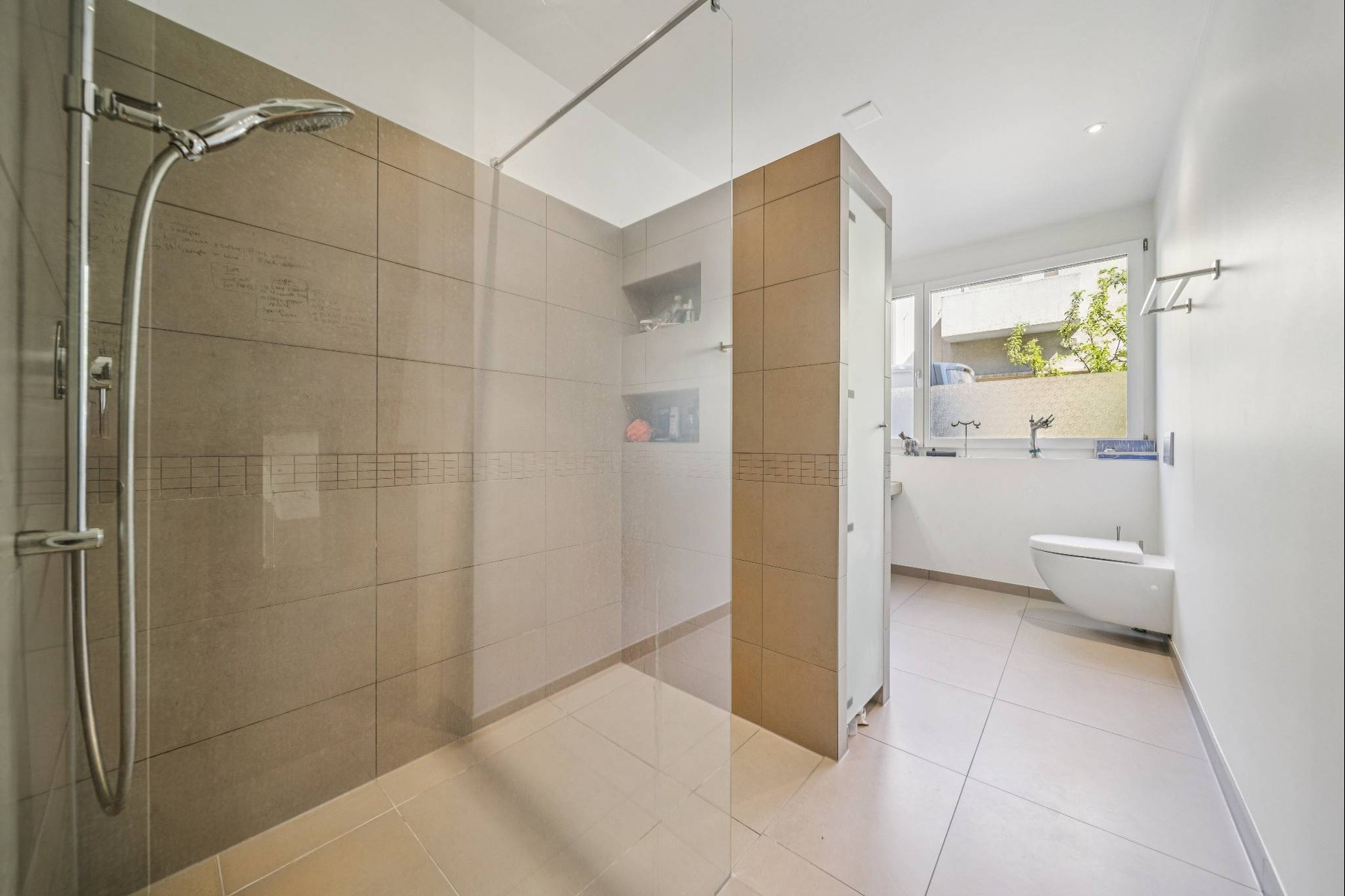  Exceptional duplex in Mousquines - Verdeil with a garden and lake views - 物件實景