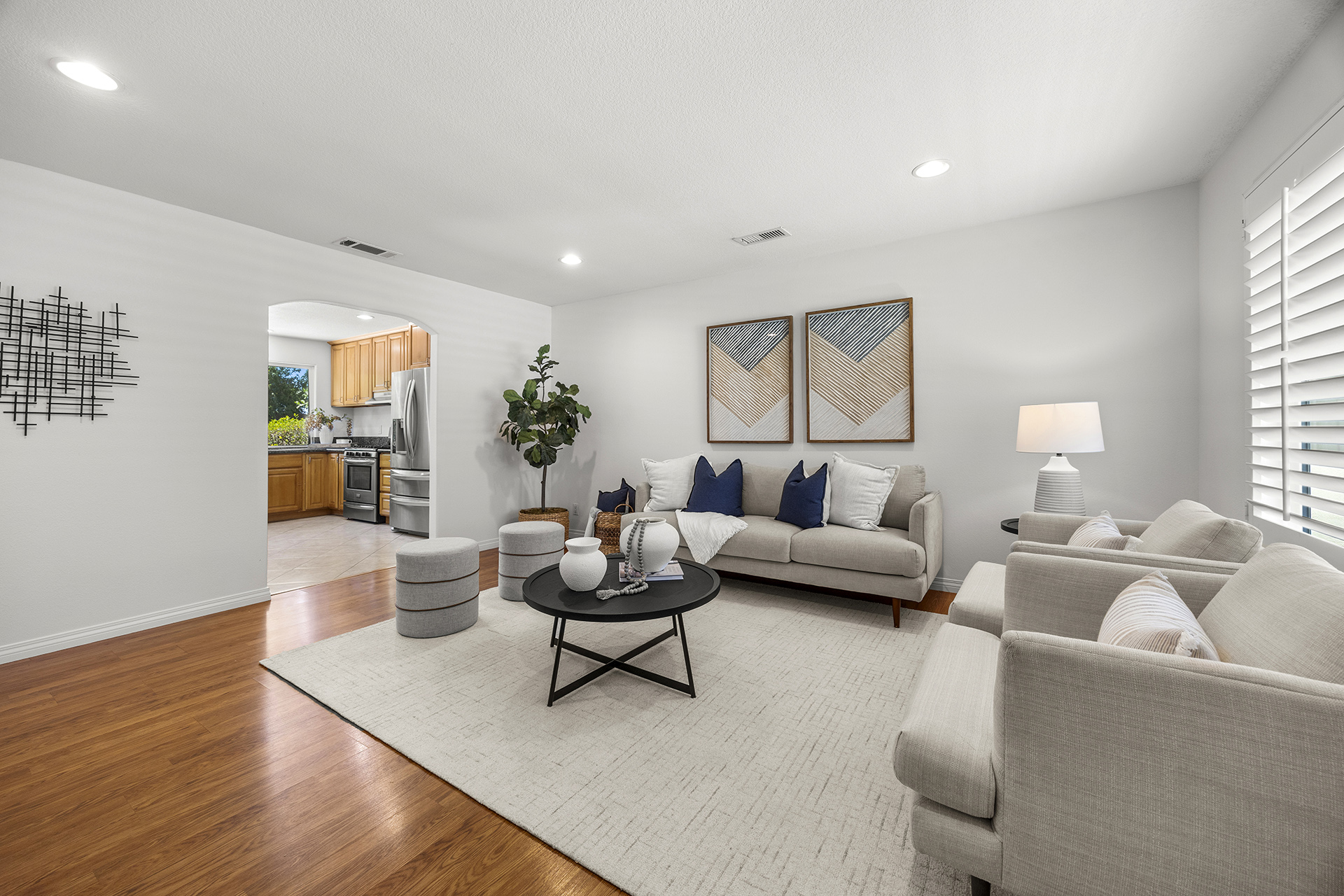 Anaheim, California, 92807, United States, 3 Bedrooms Bedrooms, ,2 BathroomsBathrooms,Residential,For Sale,1889806