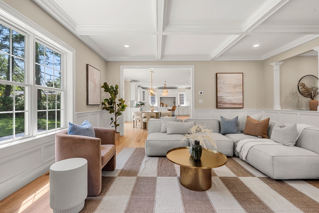 Lexington, Massachusetts, 02420, United States, 5 Bedrooms Bedrooms, ,8 BathroomsBathrooms,Residential,For Sale,1932093