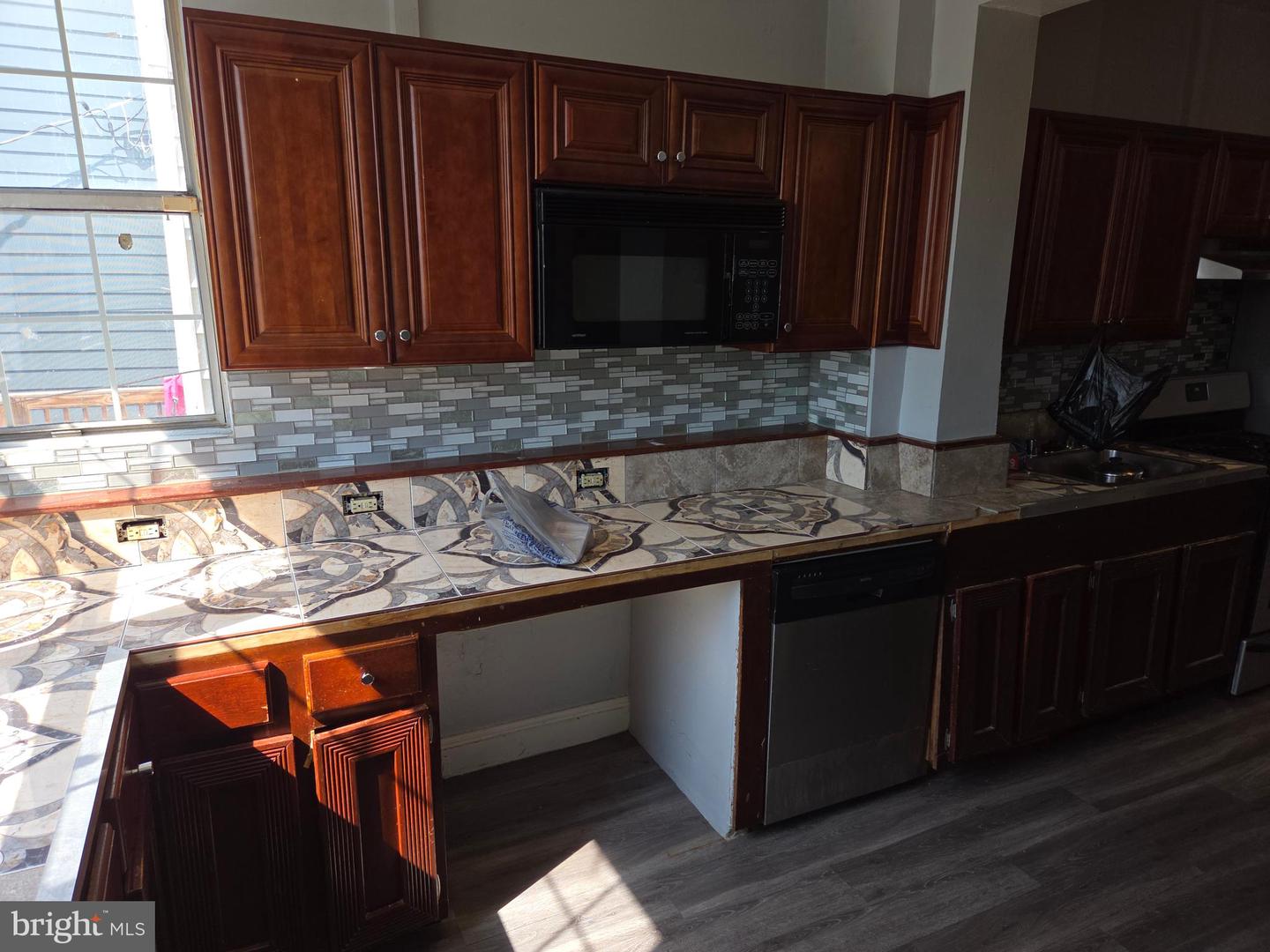 Washington, District of Columbia, 20011, United States, 4 Bedrooms Bedrooms, ,4 BathroomsBathrooms,Residential,For Sale,1919507