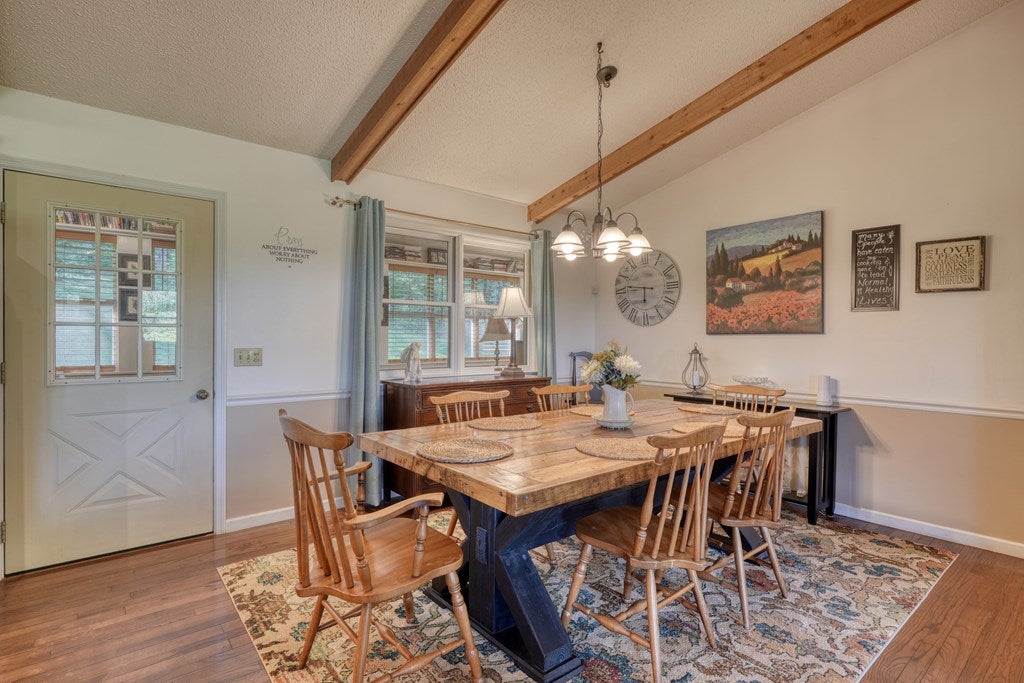 Blairsville, Georgia, 30512, United States, 2 Bedrooms Bedrooms, ,2 BathroomsBathrooms,Residential,For Sale,1932142