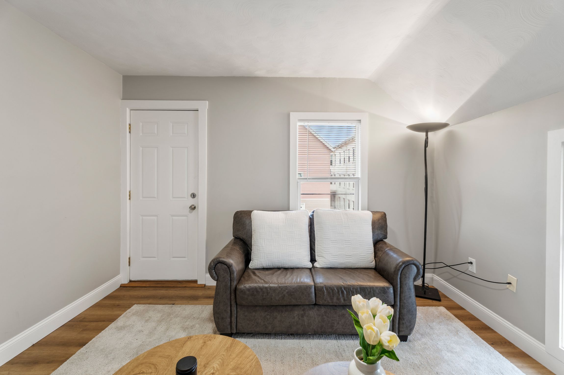  207 Belleville Avenue, New Bedford, MA, 02746 - 物件實景