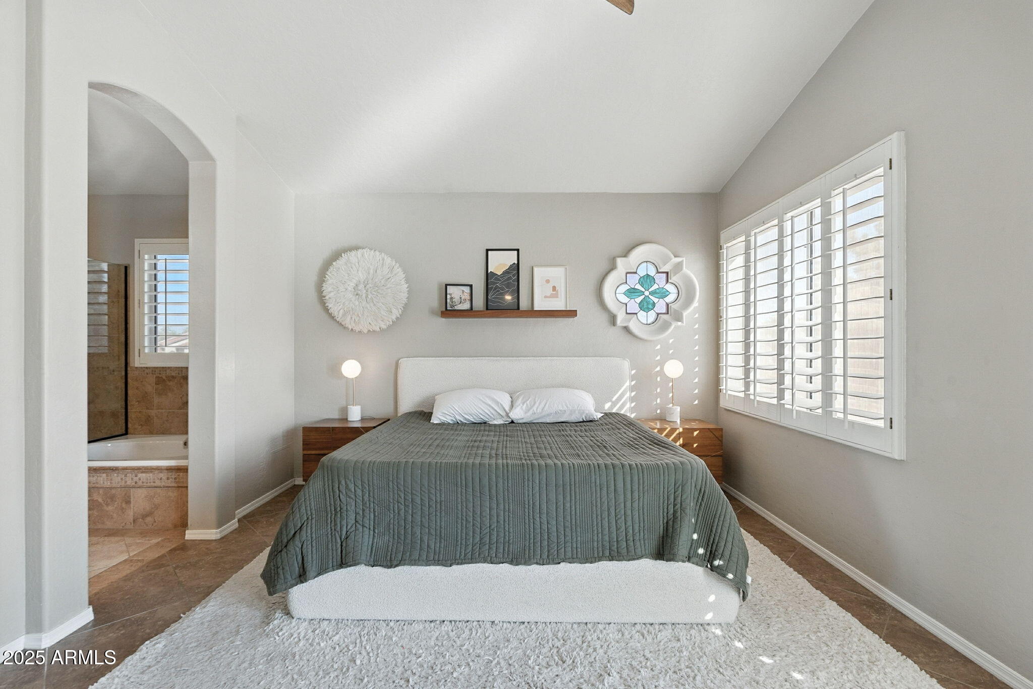 Phoenix, Arizona, 85044, United States, 3 Bedrooms Bedrooms, ,Residential,For Sale,1966259