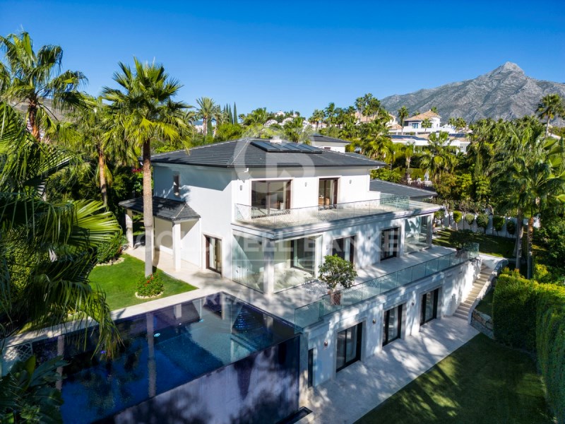 Marbella, Andalusia, ES, 6 Bedrooms Bedrooms, ,5 BathroomsBathrooms,Residential,For Sale,1804428