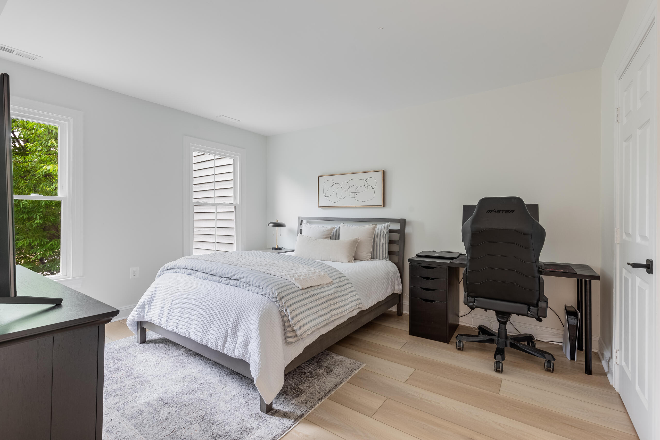  215 Andover Court Northeast, Leesburg, VA 20176 - 物件實景
