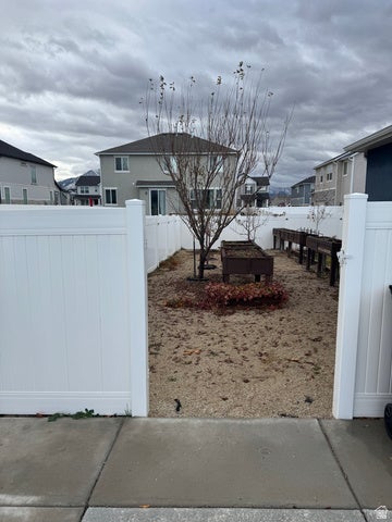 Springville, Utah, 84663, United States, 3 Bedrooms Bedrooms, ,2 BathroomsBathrooms,Residential,For Sale,2002852