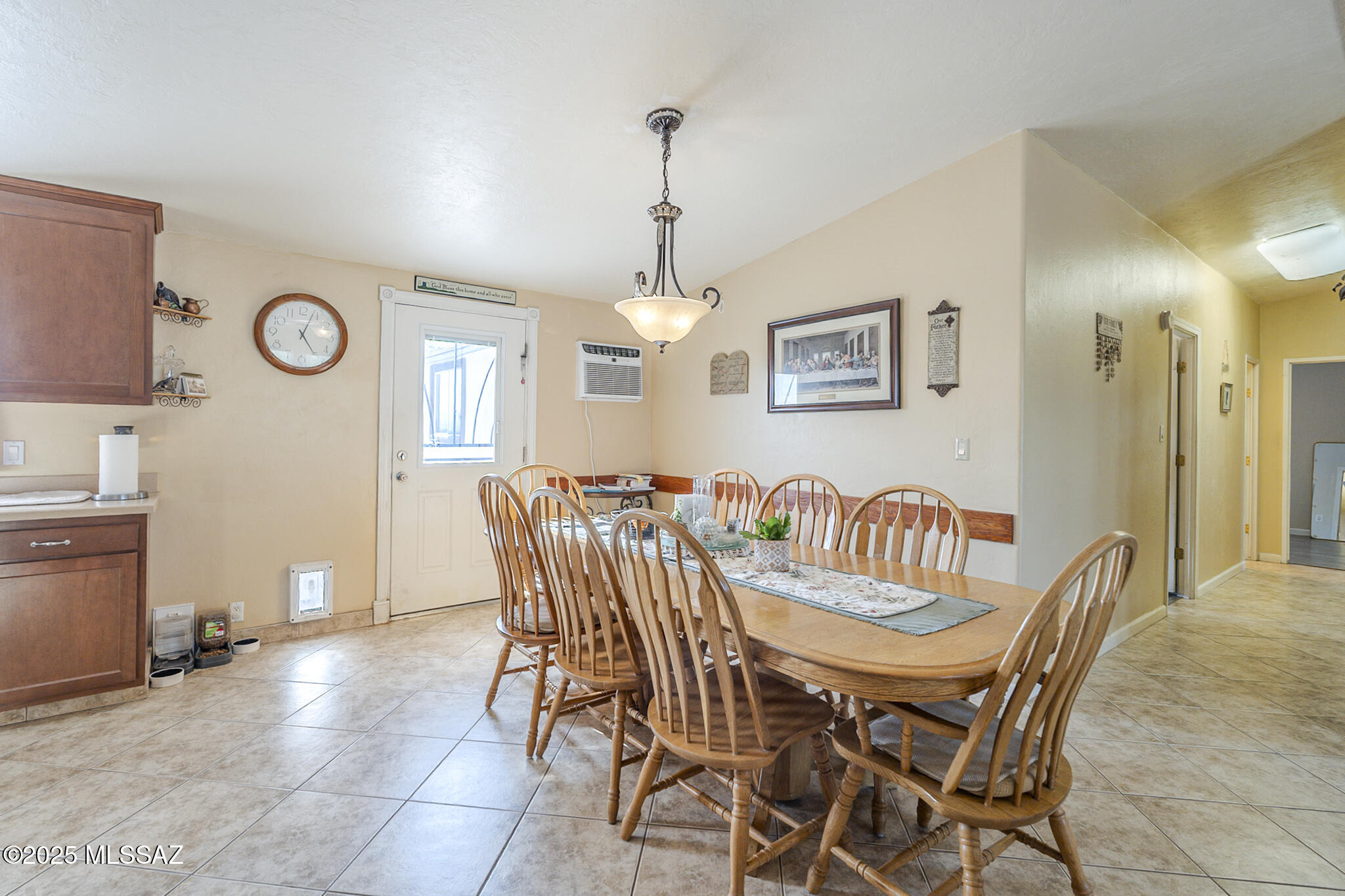 Sahuarita, Arizona, 85629, United States, 6 Bedrooms Bedrooms, ,3 BathroomsBathrooms,Residential,For Sale,1919745