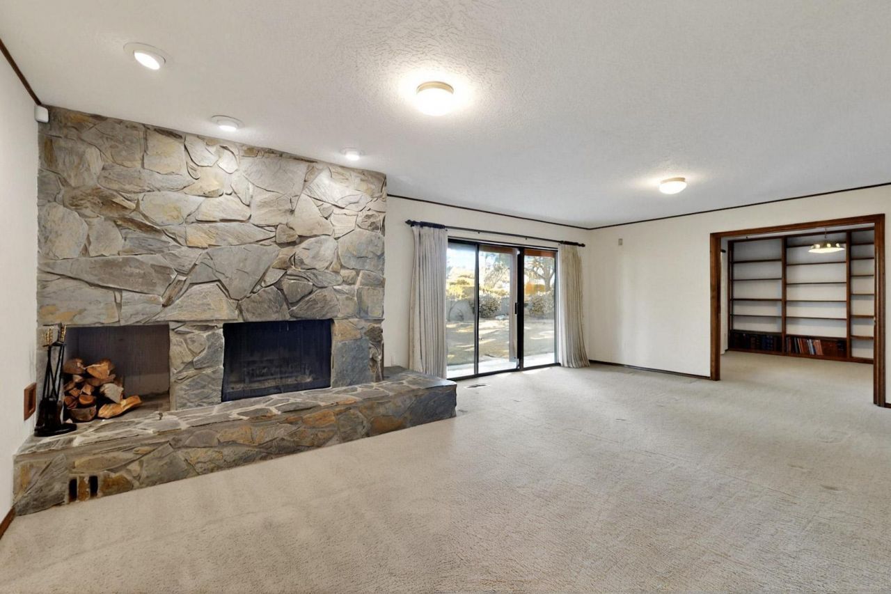 Albuquerque, New Mexico, 87123, United States, 4 Bedrooms Bedrooms, ,4 BathroomsBathrooms,Residential,For Sale,1876196