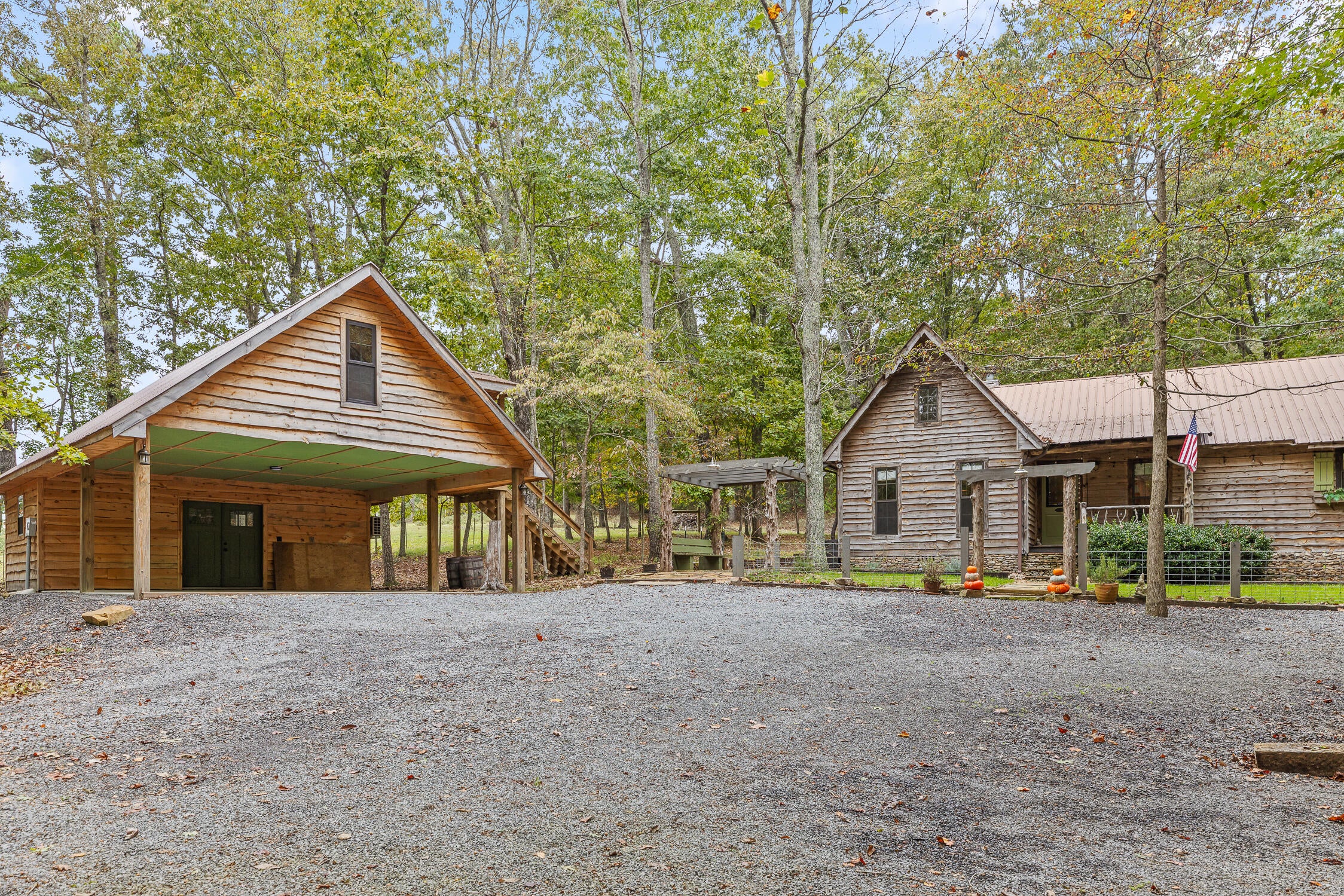 Mentone, Alabama, 35984, United States, 3 Bedrooms Bedrooms, ,2 BathroomsBathrooms,Residential,For Sale,1977298