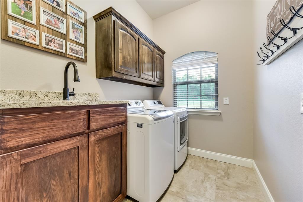 Mclendon Chisholm, Texas, 75032, United States, 5 Bedrooms Bedrooms, ,4 BathroomsBathrooms,Residential,For Sale,1900639