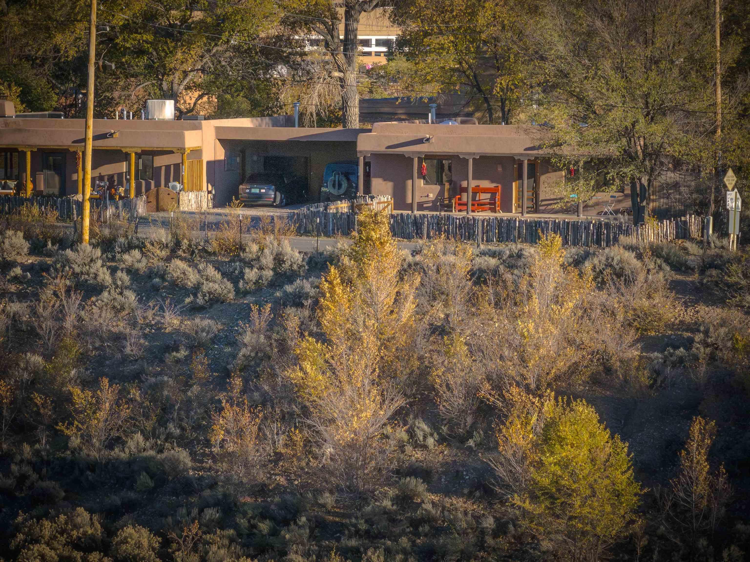 Taos, New Mexico, 87571, United States, 2 Bedrooms Bedrooms, ,2 BathroomsBathrooms,Residential,For Sale,1991479