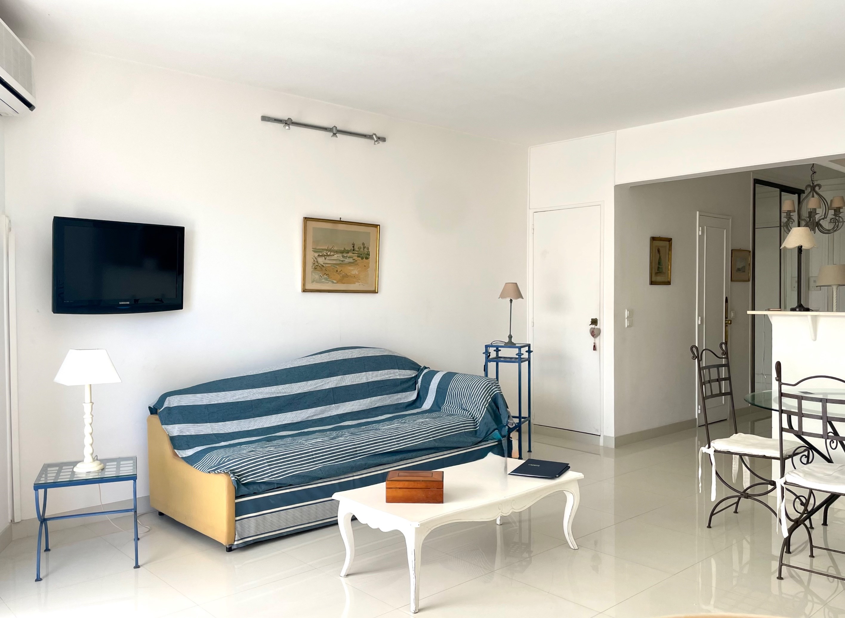  Studio for sale in Cannes Croisette, terrace with sea view facing Port Canto - 物件實景