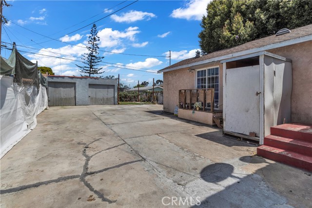 Los Angeles, California, 90061, United States, 3 Bedrooms Bedrooms, ,2 BathroomsBathrooms,Residential,For Sale,2048568