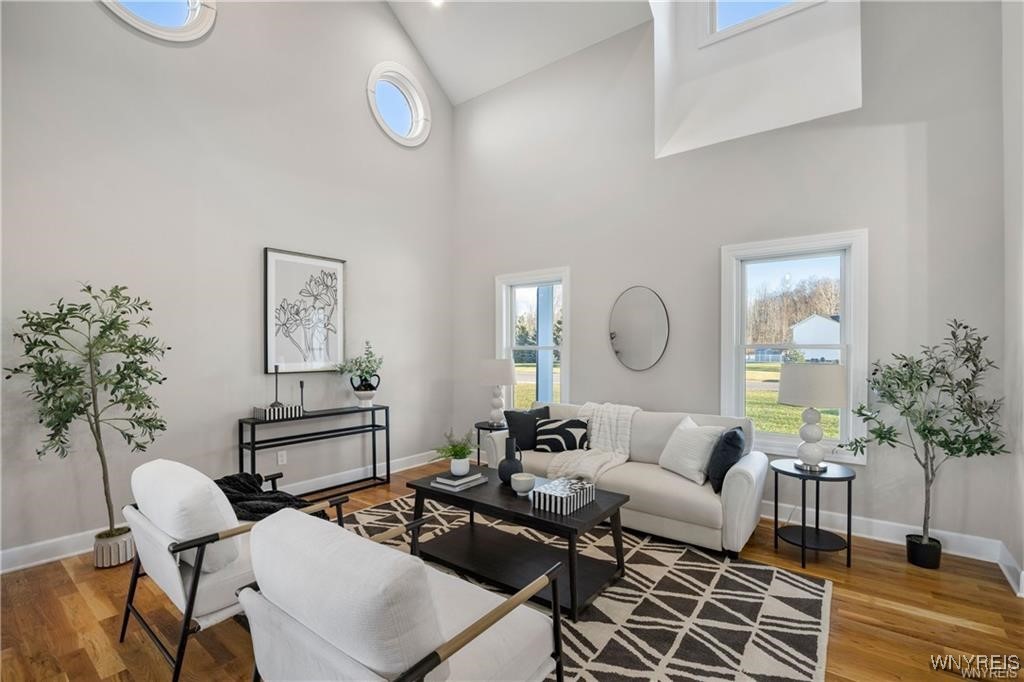 Lewiston, New York, 14174, United States, 3 Bedrooms Bedrooms, ,3 BathroomsBathrooms,Residential,For Sale,2005545