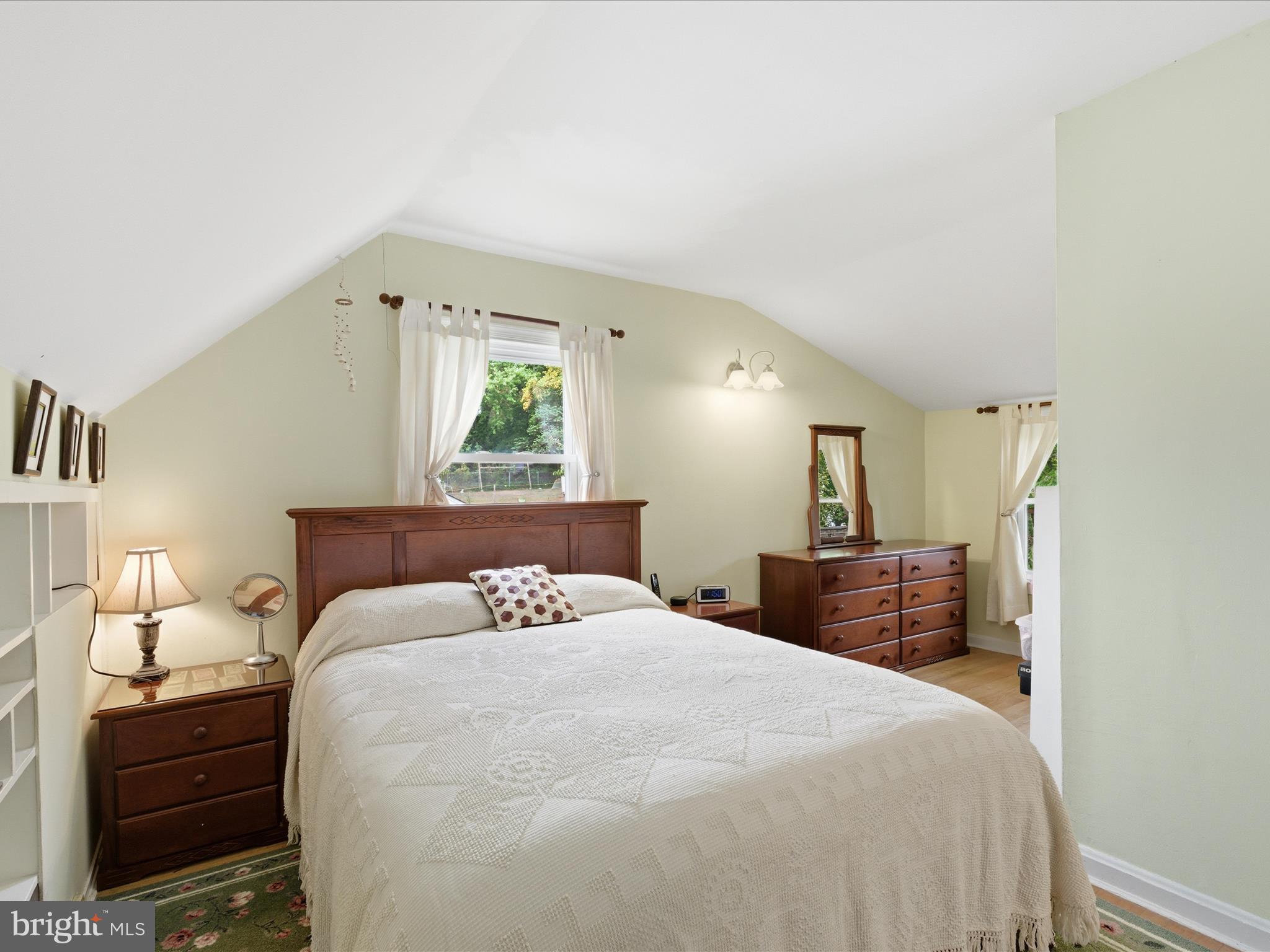 Silver Spring, Maryland, 20902, United States, 3 Bedrooms Bedrooms, ,3 BathroomsBathrooms,Residential,For Sale,2009979