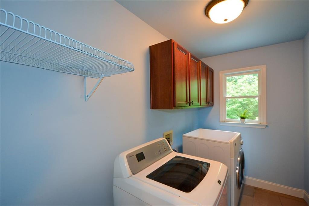 Dacula, Georgia, 30019, United States, 5 Bedrooms Bedrooms, ,5 BathroomsBathrooms,Residential,For Sale,1918708