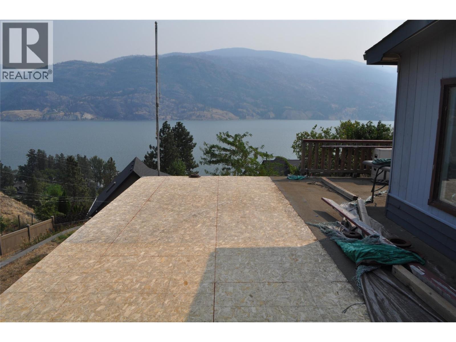 KALEDEN, British Columbia, V0H 1K0, CA, 1 Bedroom Bedrooms, ,1 BathroomBathrooms,Residential,For Sale,1948782