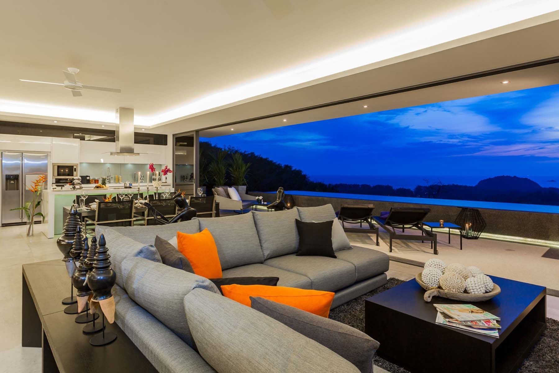 Layan Sea View Pool Apartments 