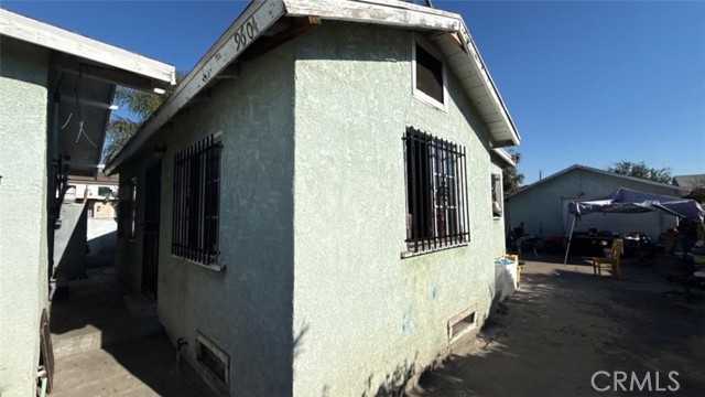 Los Angeles, California, 90002, United States, 6 Bedrooms Bedrooms, ,Residential,For Sale,2005800