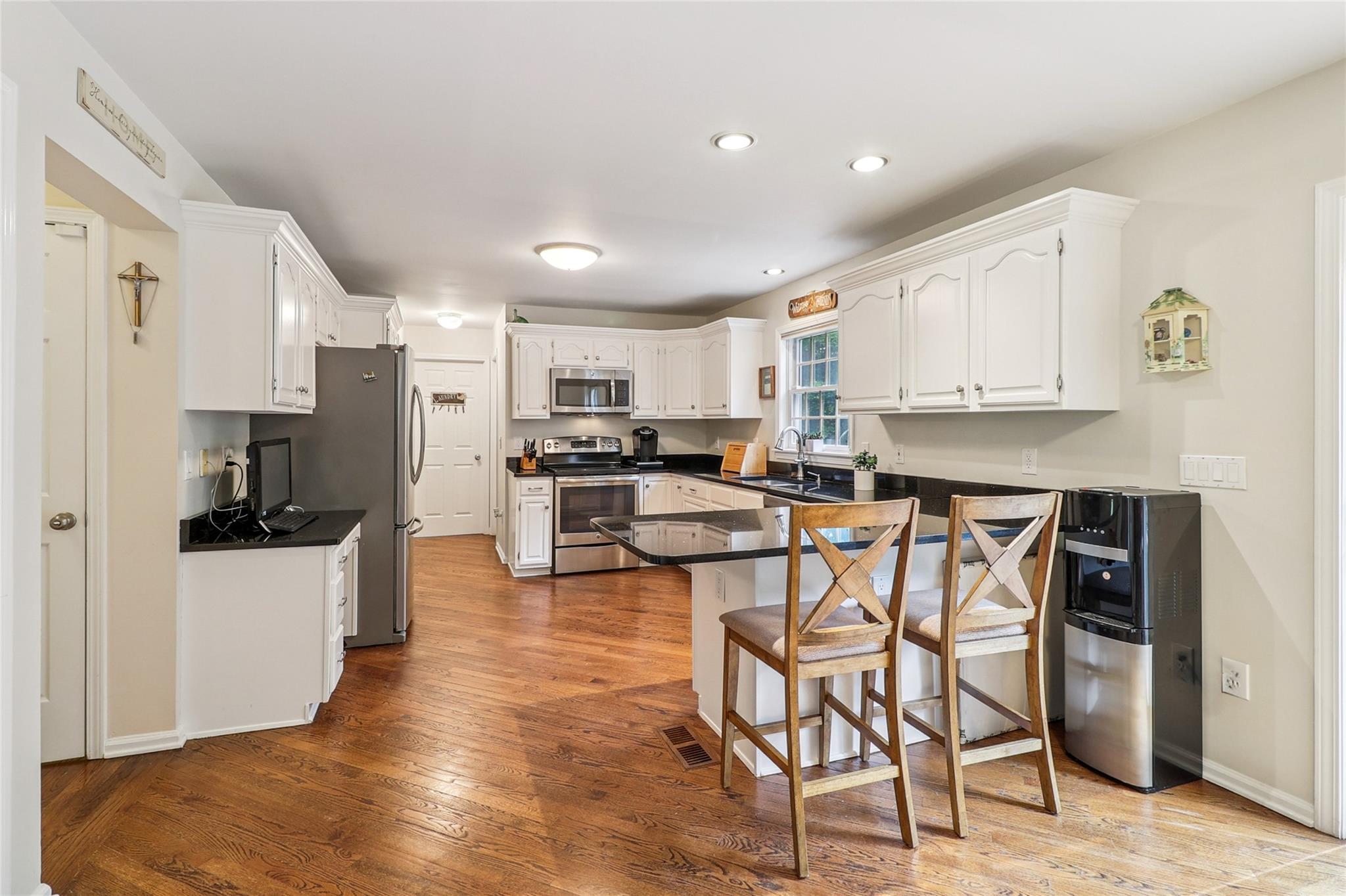 Carmel, New York, 10512, United States, 3 Bedrooms Bedrooms, ,4 BathroomsBathrooms,Residential,For Sale,1865664