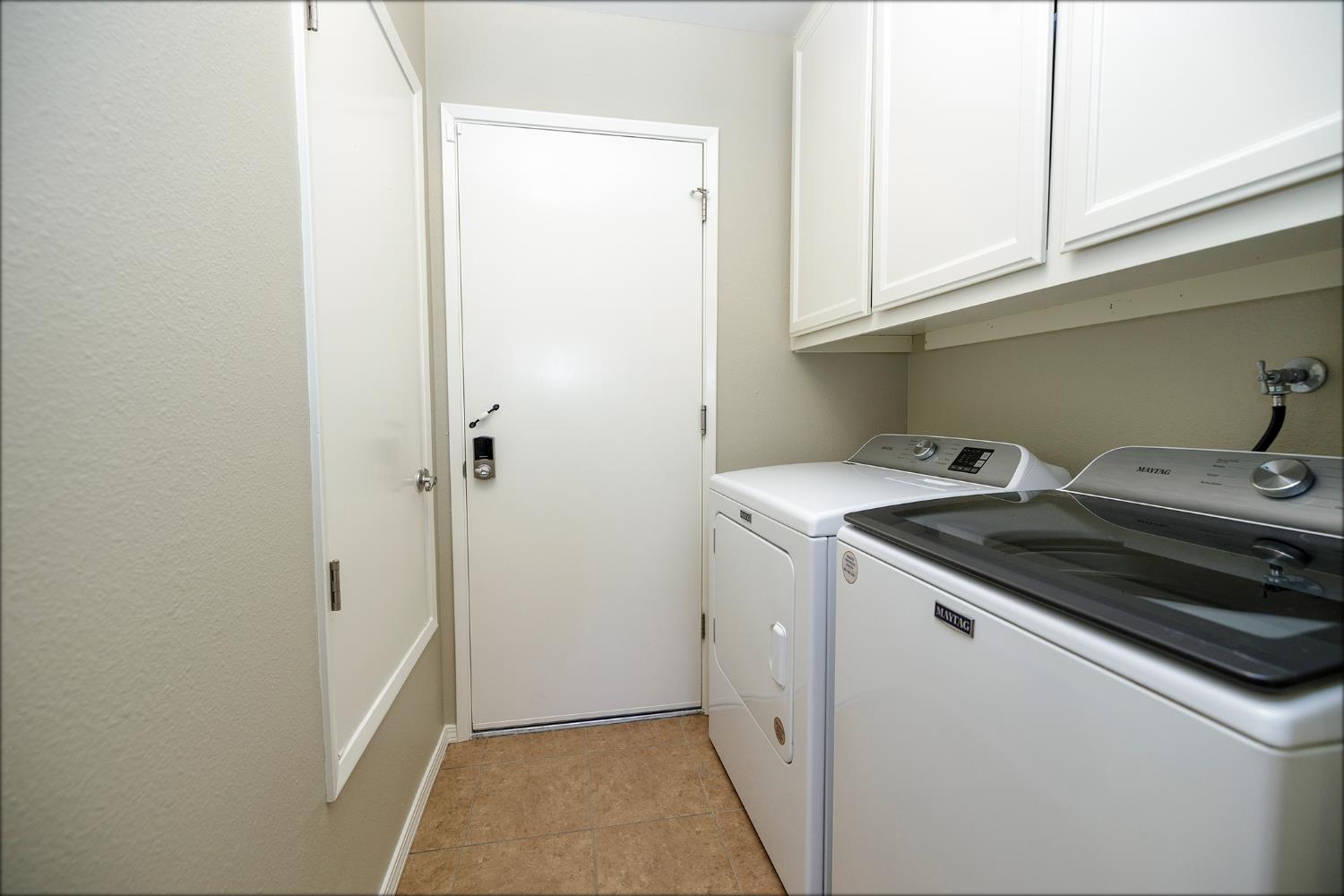 Modesto, California, 95356, United States, 2 Bedrooms Bedrooms, ,2 BathroomsBathrooms,Residential,For Sale,1892896