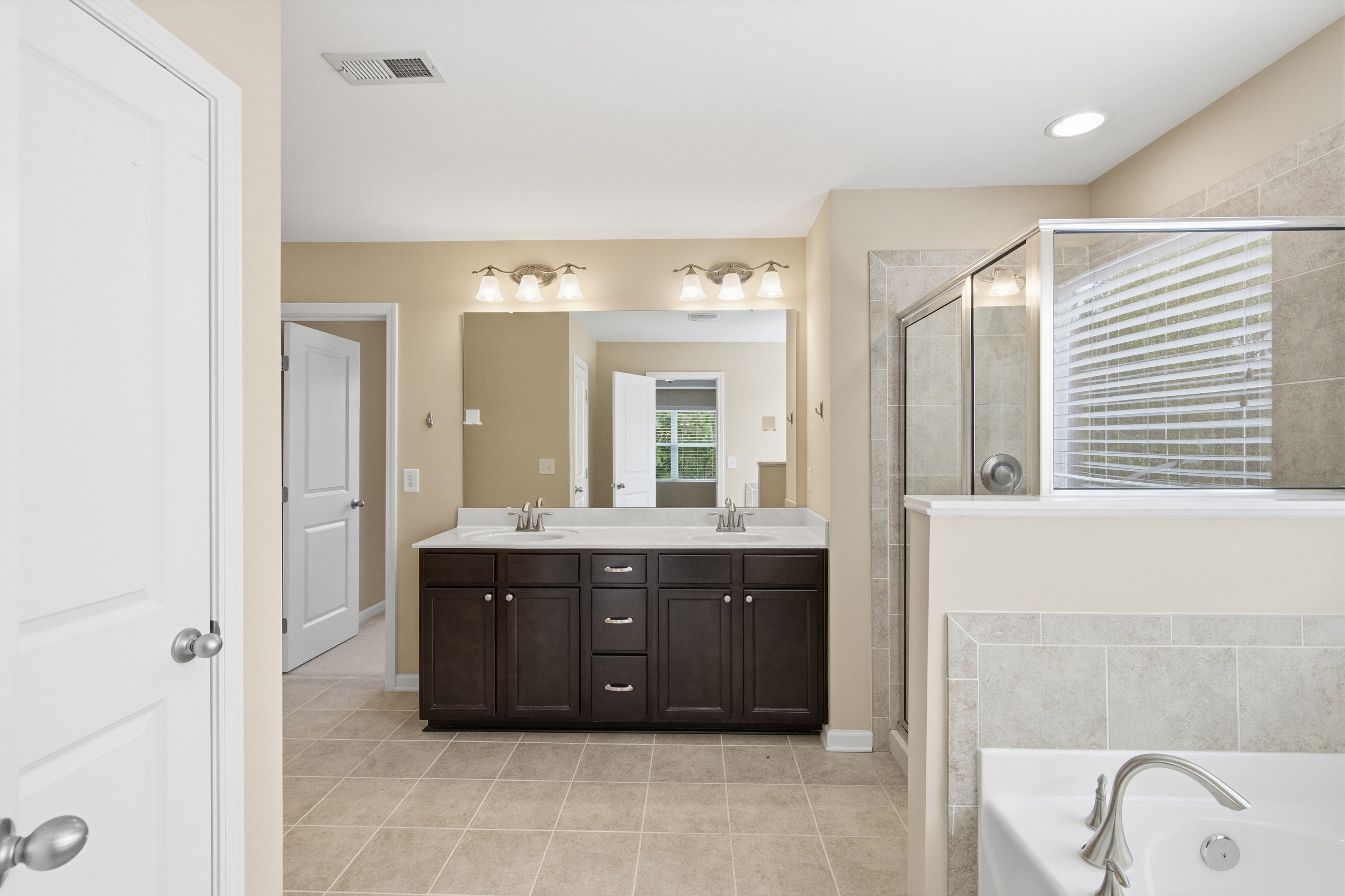  108 Glenview Lane, Durham, NC 27703 - 物件實景