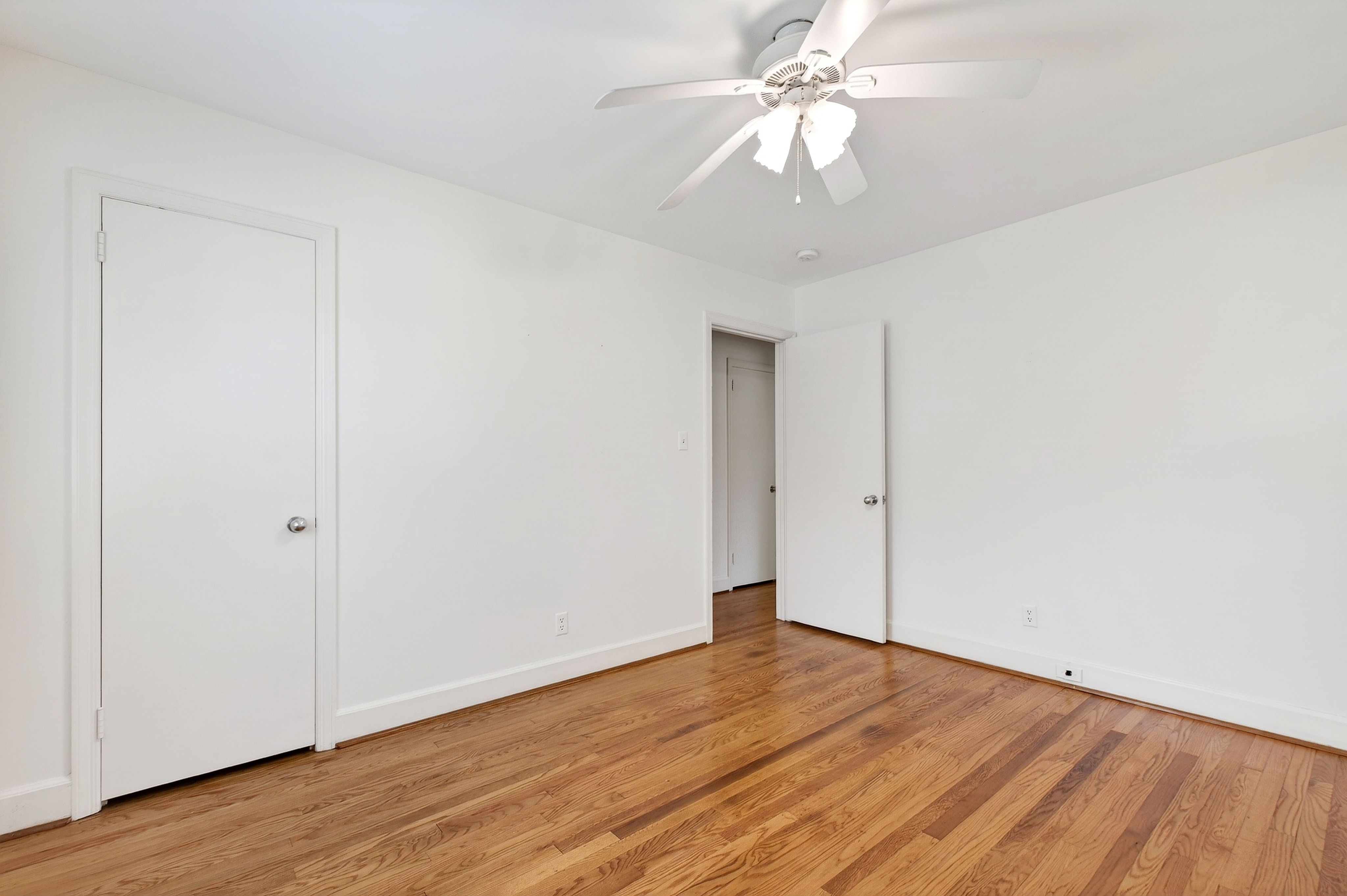  908 Brookwood Drive, Raleigh, NC, 27607 - 物件實景