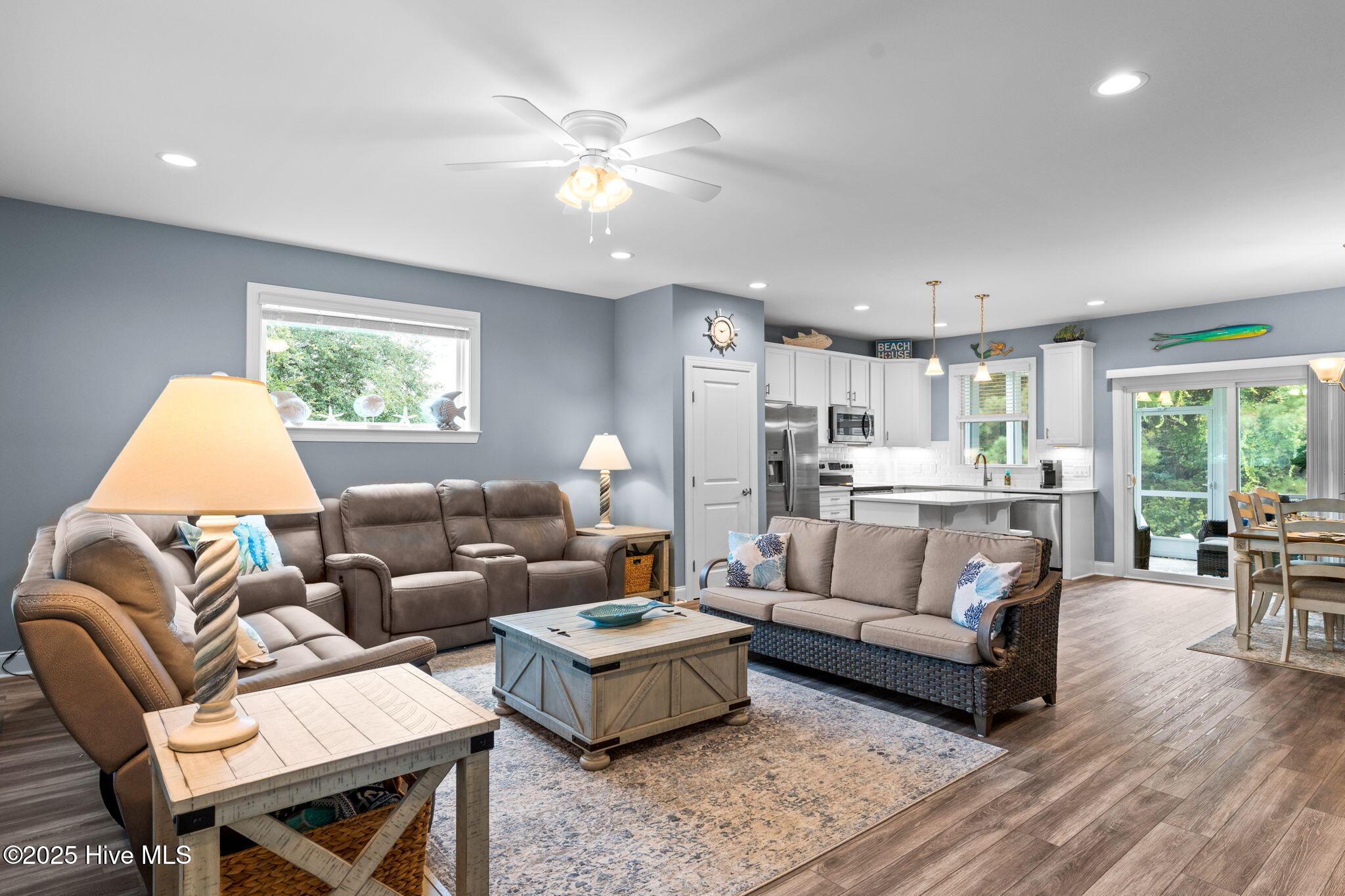 Southport, North Carolina, 28461, United States, 3 Bedrooms Bedrooms, ,3 BathroomsBathrooms,Residential,For Sale,2009965