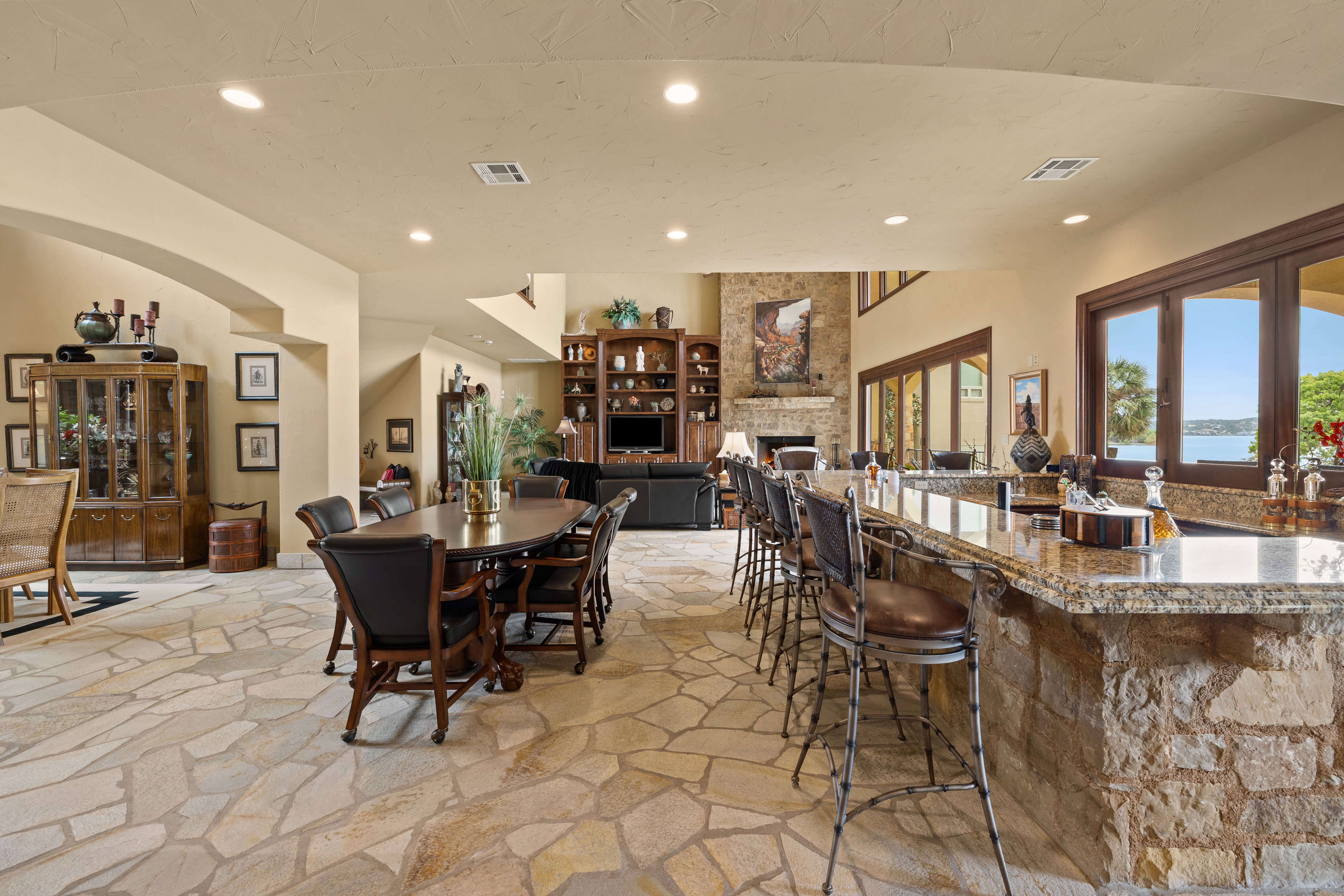 The Ultimate Lake LBJ Retreat - 物件實景