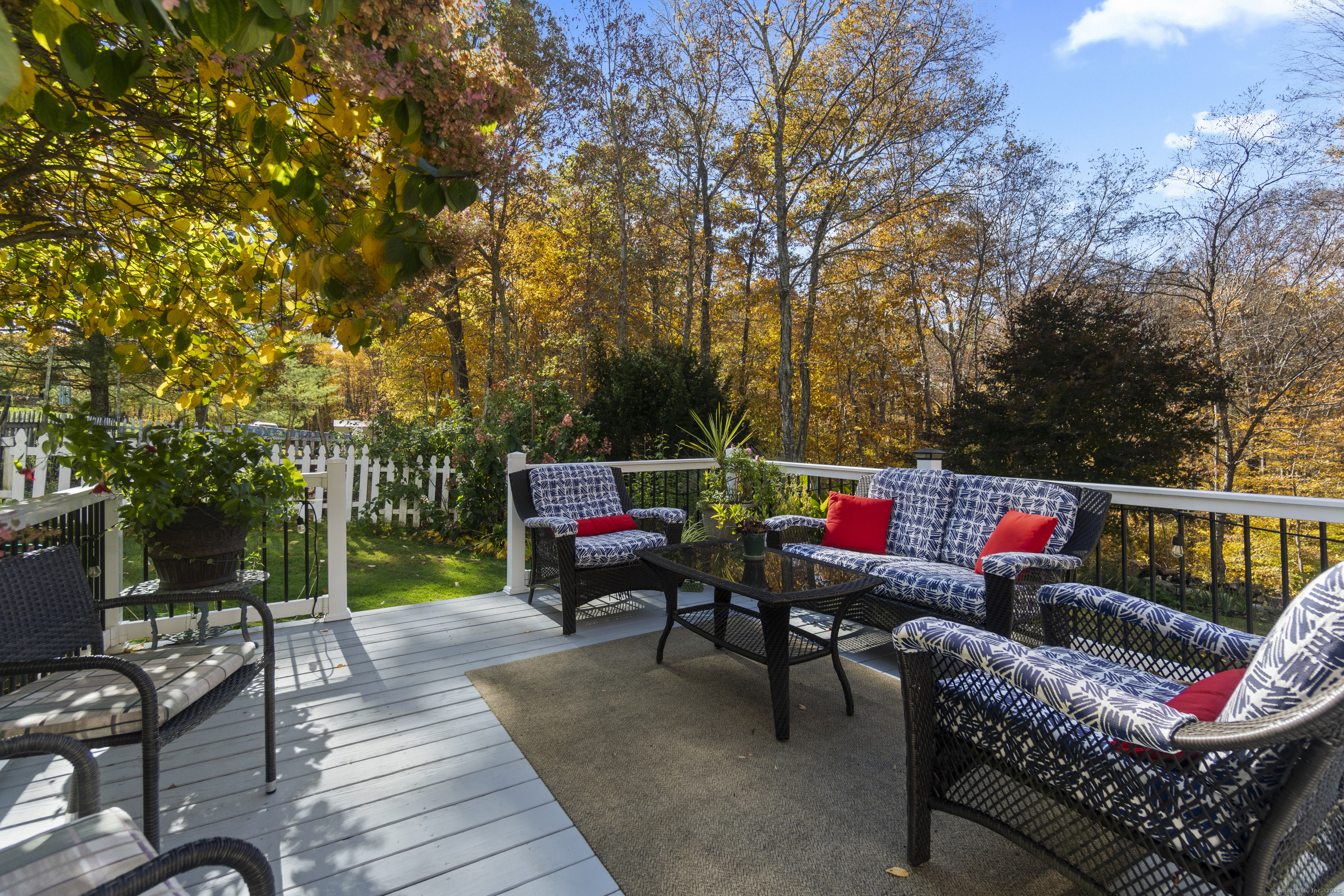 Salem, Connecticut, 06420, United States, 4 Bedrooms Bedrooms, ,3 BathroomsBathrooms,Residential,For Sale,1986048