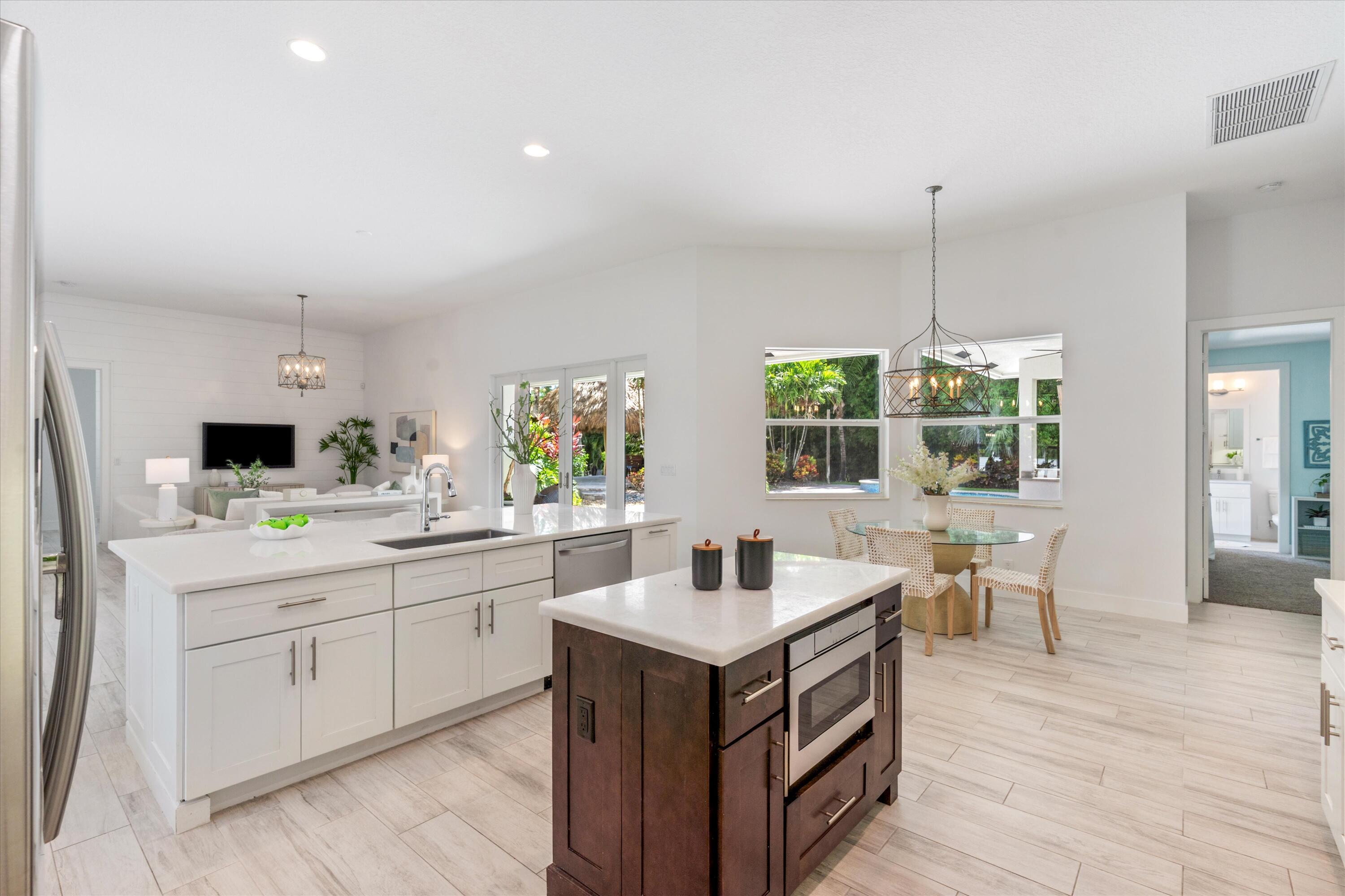 Palm Beach Gardens, Florida, 33418, United States, 4 Bedrooms Bedrooms, ,3 BathroomsBathrooms,Residential,For Sale,1949716