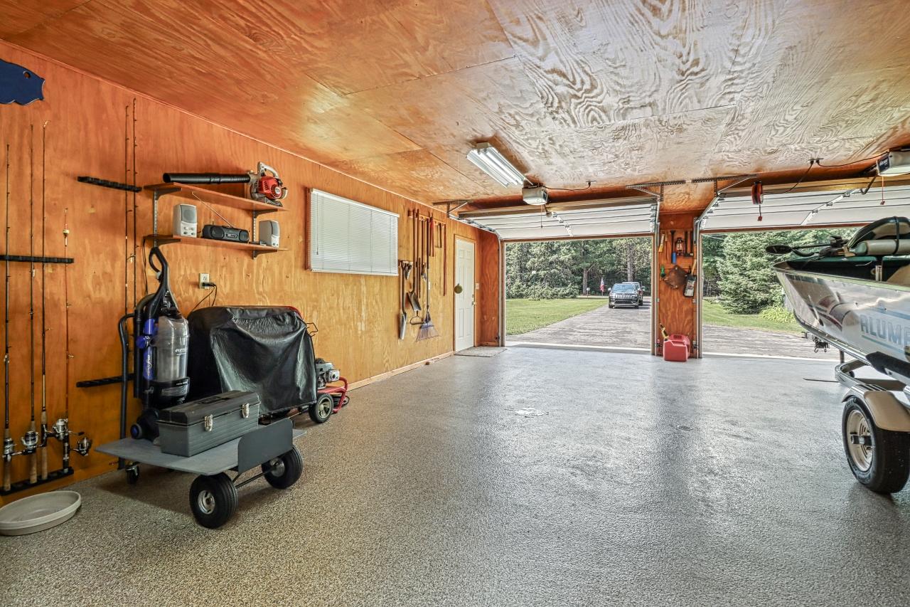 Eagle River, Wisconsin, 54521, United States, 3 Bedrooms Bedrooms, ,2 BathroomsBathrooms,Residential,For Sale,1915623